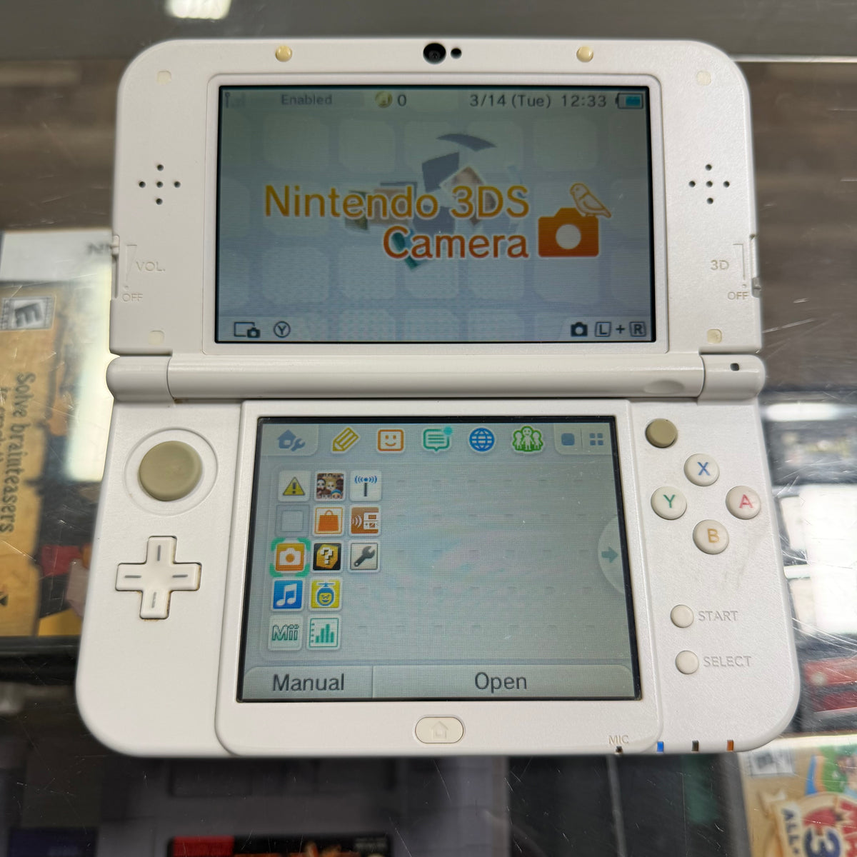 White New Nintendo 3DS XL Handheld System With Charger (Region Free)(JAPANESE TO US) ( A , 30 )
