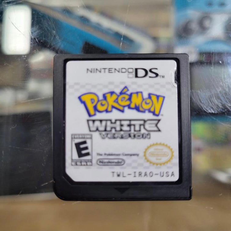 Pokémon White Nintendo DS CIB Authentic