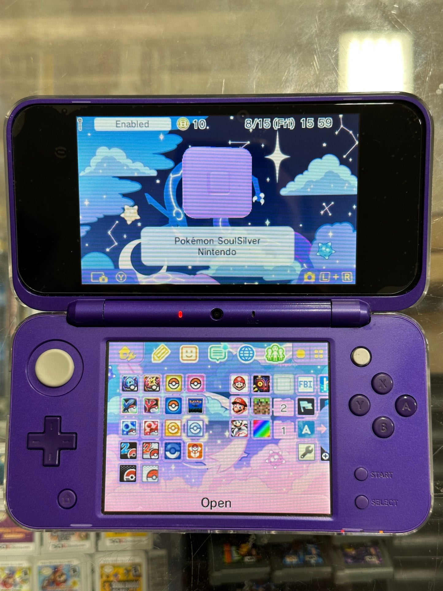 Nintendo 2DS XL System Purple and Black - with digital games