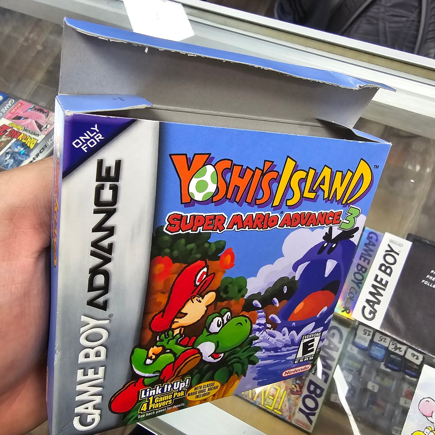 Super Mario Advance 3 Yoshi's Island CIB Nintendo GameBoy Advance