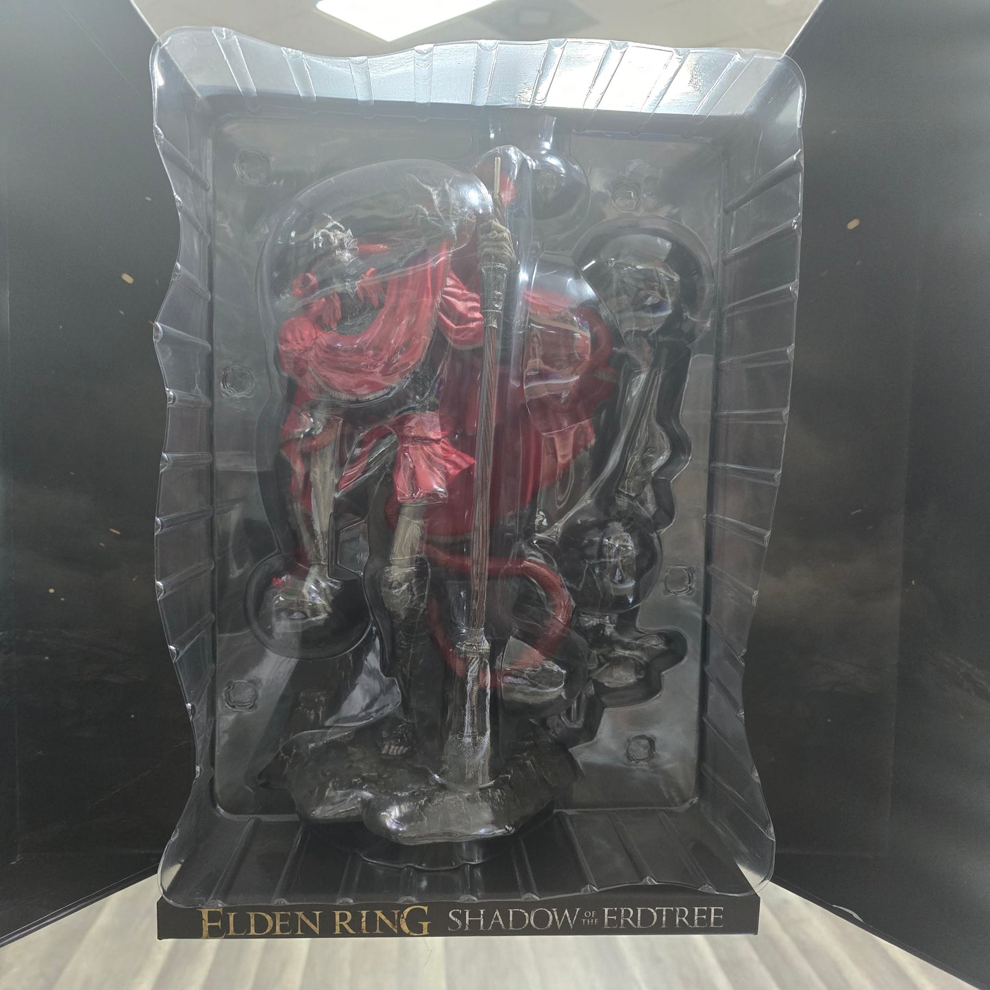 ELDEN RING - Shadow of the Erdtree Collector's Edition (PS5) w Artbook Like NEW OPEN BOX