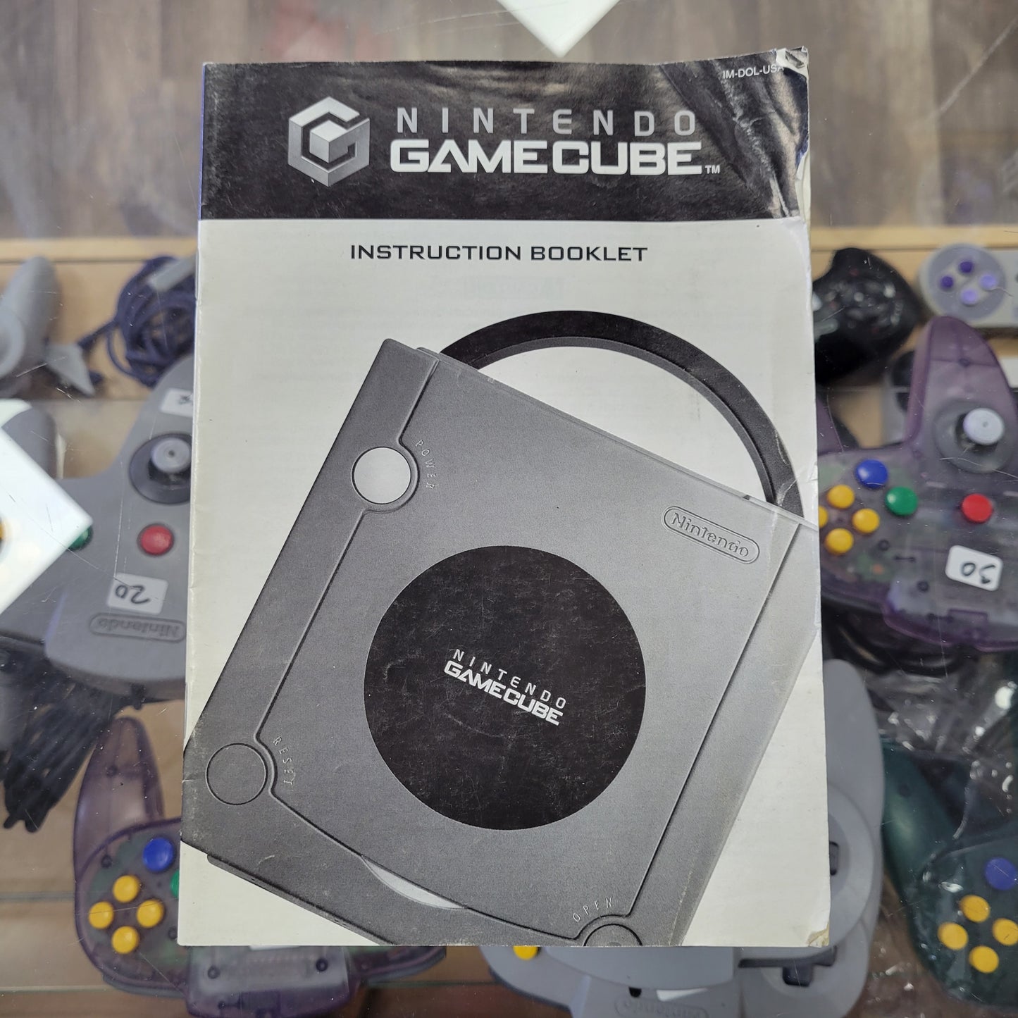 Black Nintendo Gamecube System CIB with all cords and a controller