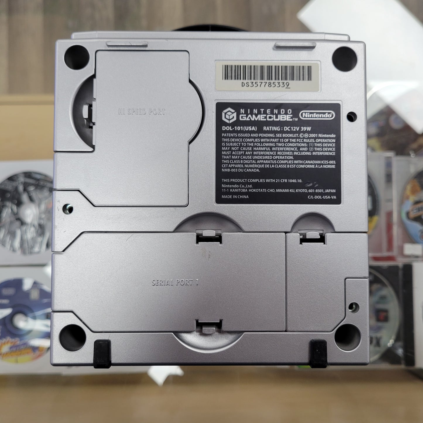 Nintendo Gamecube Silver Console System With All Cables and Controller