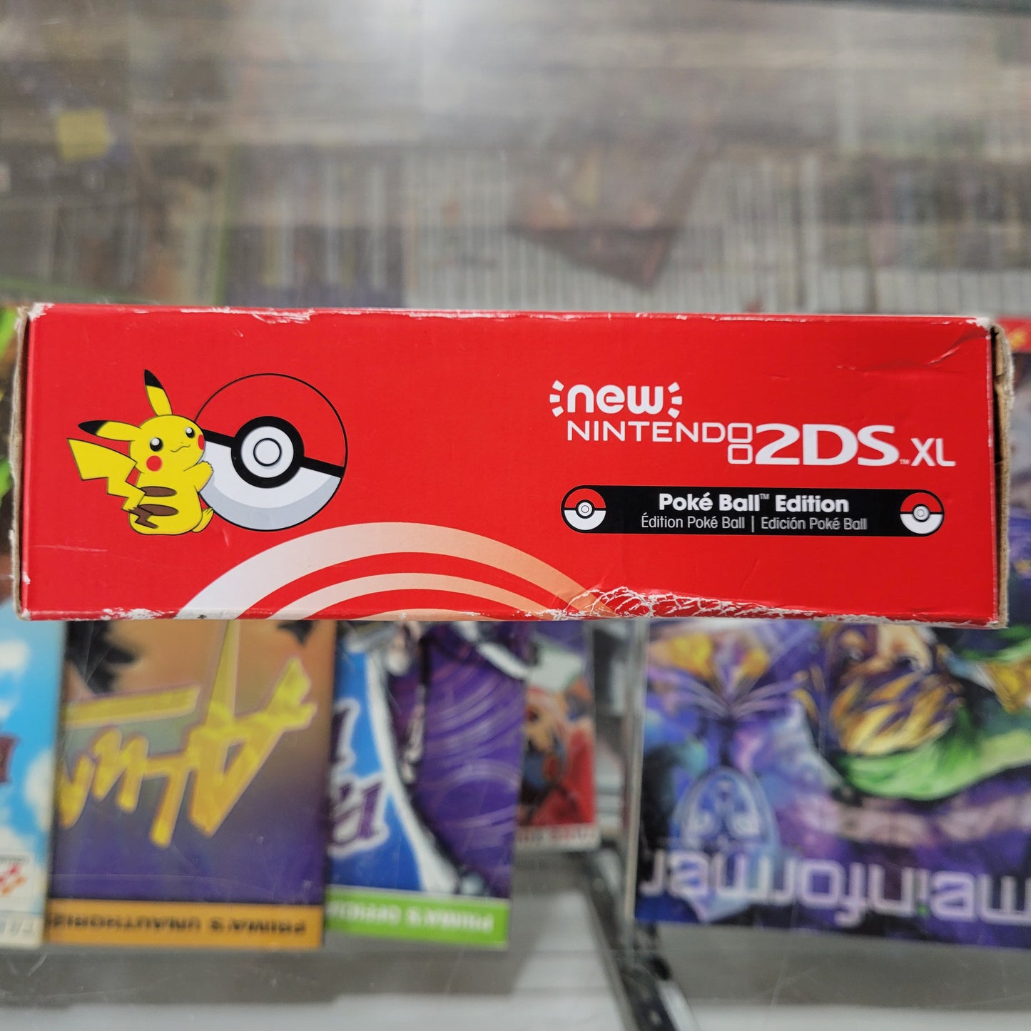 New Nintendo 2DS XL Pokeball Edition