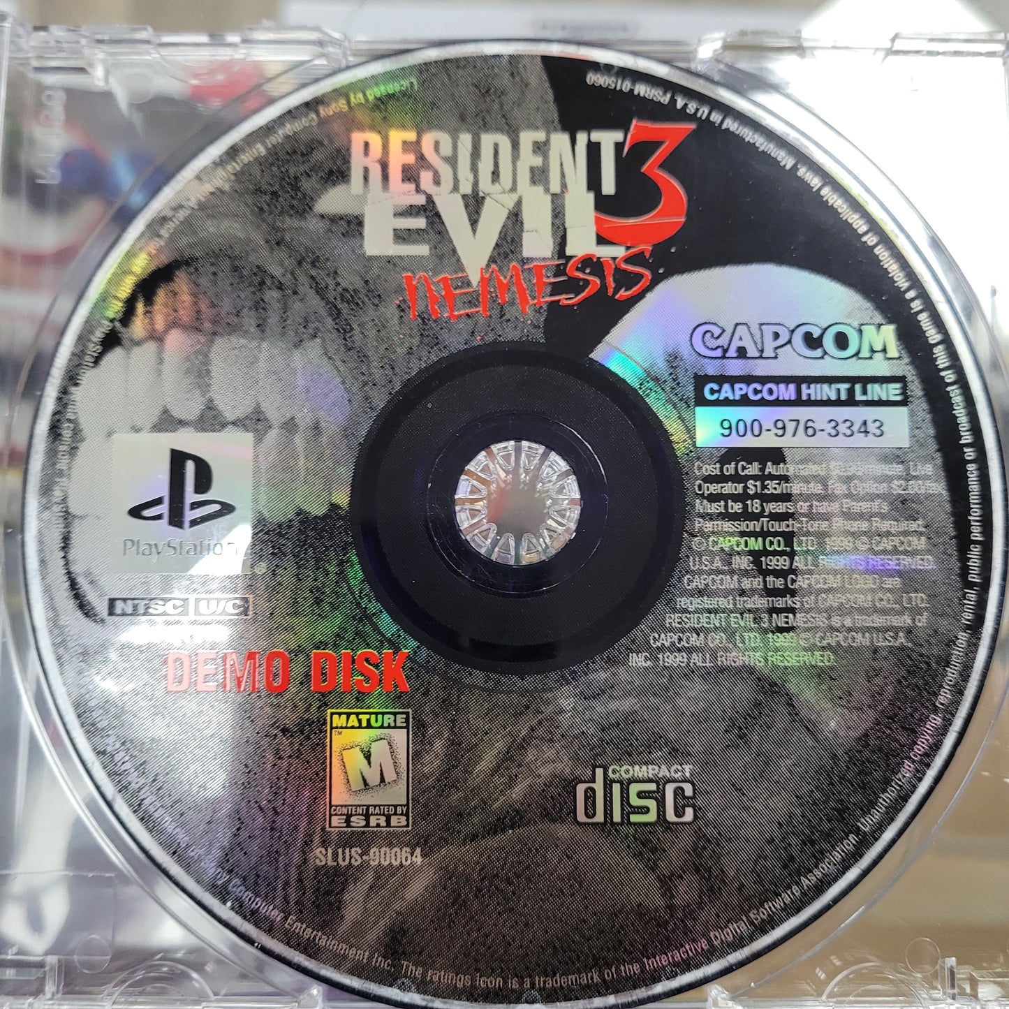 Dino Crisis With Resident Evil 3 Demo Disk Playstation 1