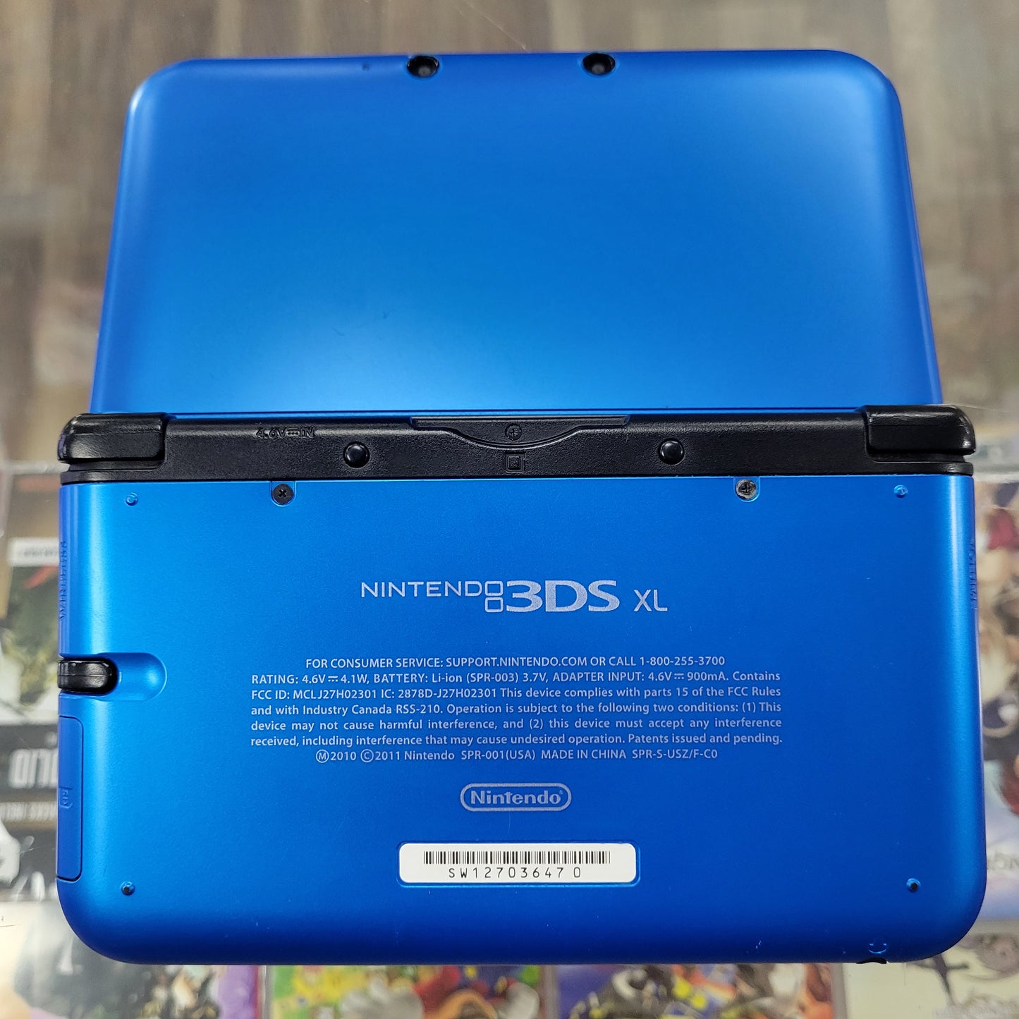 Blue Nintendo 3DS XL With Charger