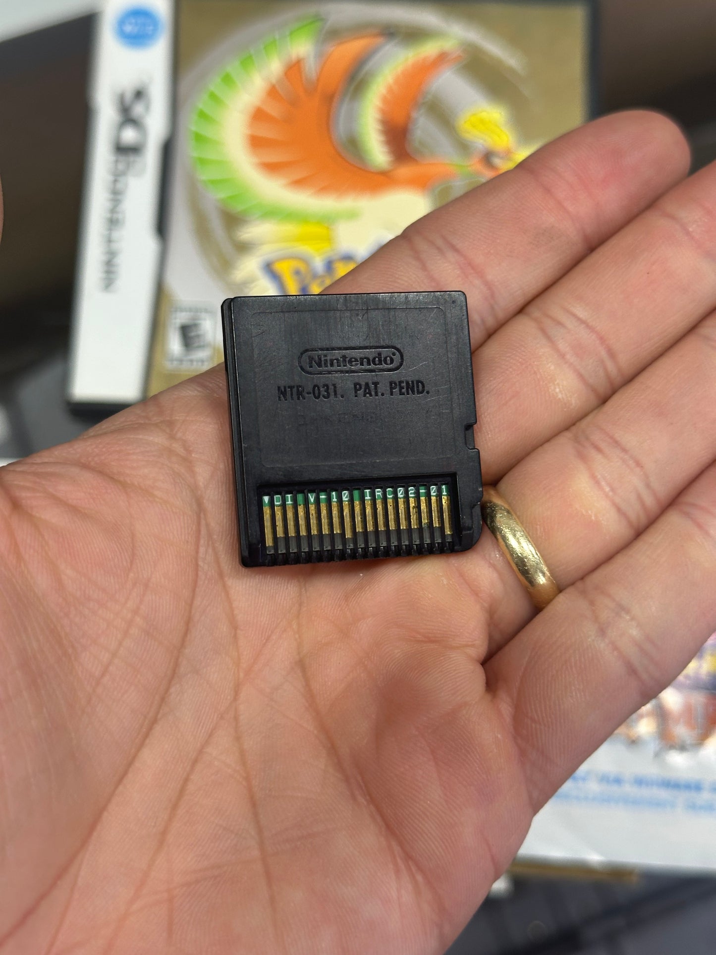 Pokémon Heartgold Nintendo DS Authentic