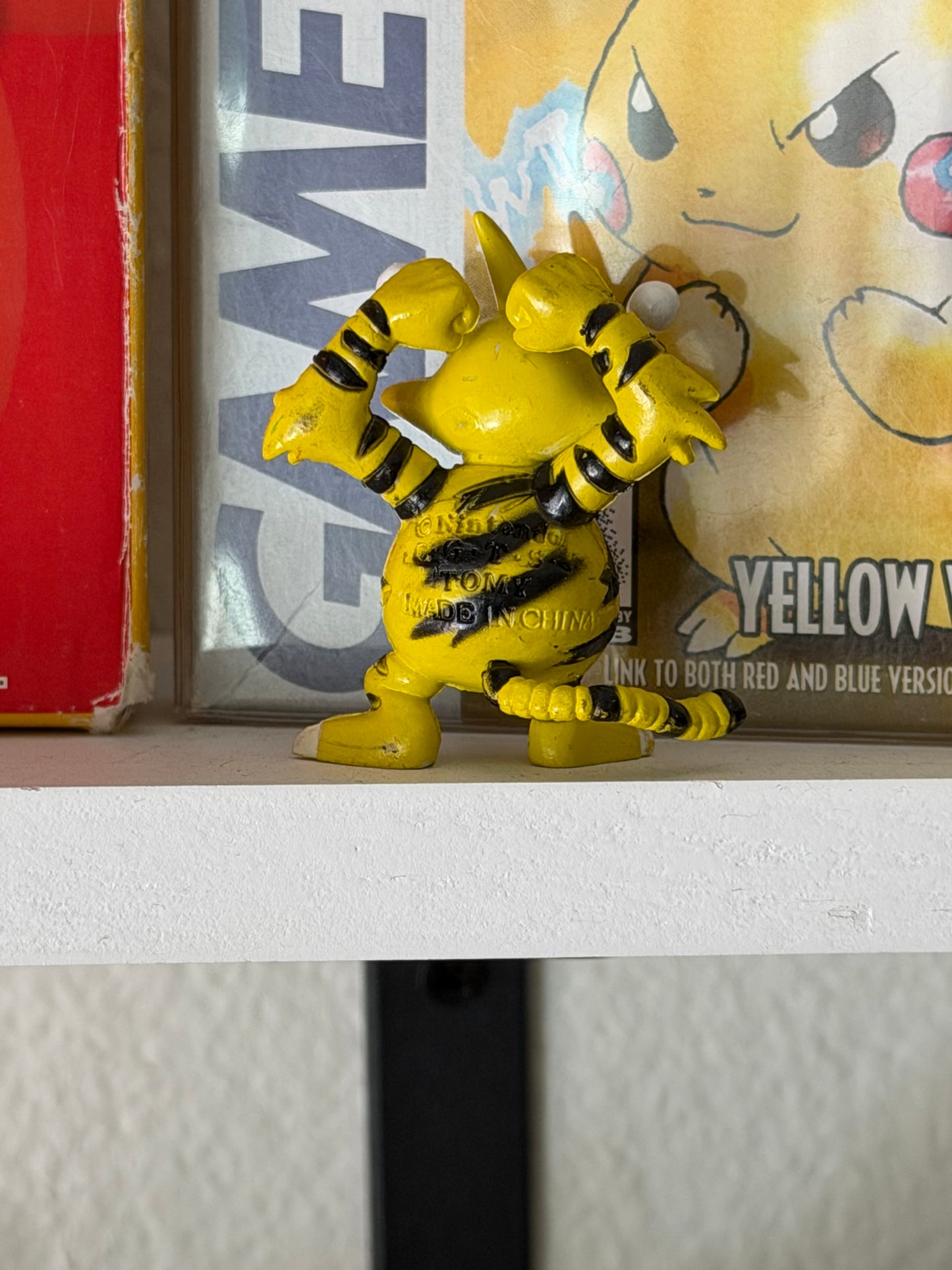 Electabuzz Tomy Pokemon Figure