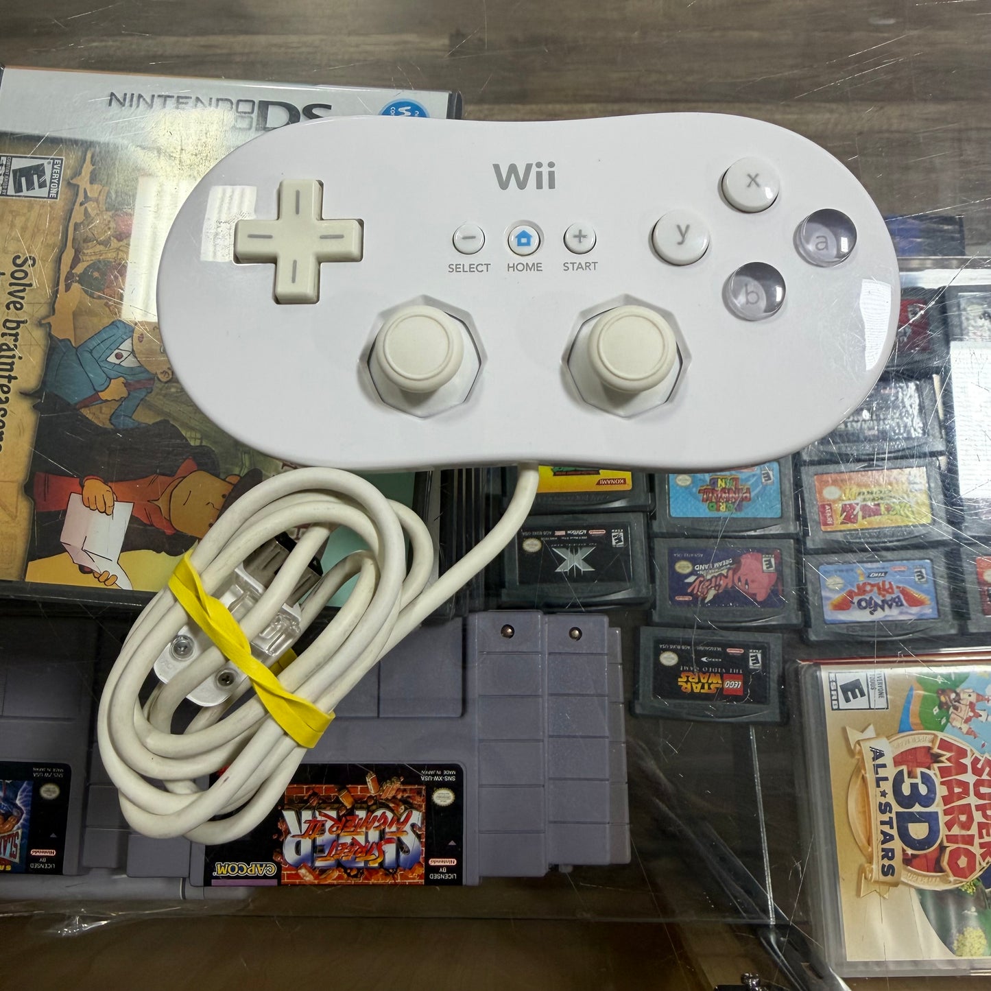 White Wii Classic Controller Wii