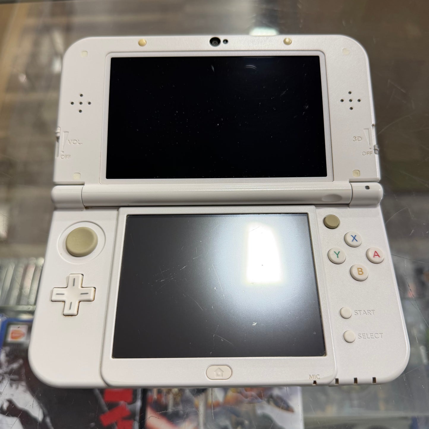 White New Nintendo 3DS XL Handheld System With Charger Bottom IPS (Region Free)(JAPANESE TO US) 103