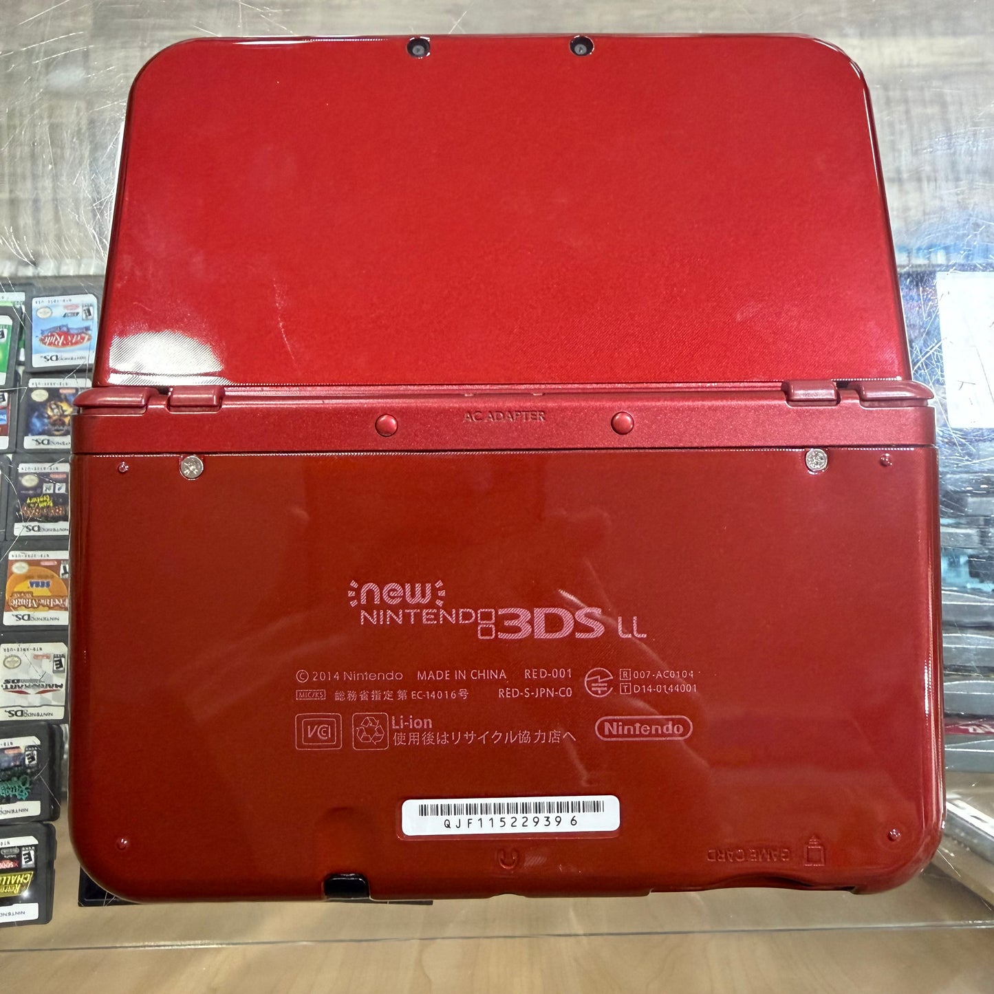 New Nintendo 3DS LL Red Nintendo 3DS (US Region)