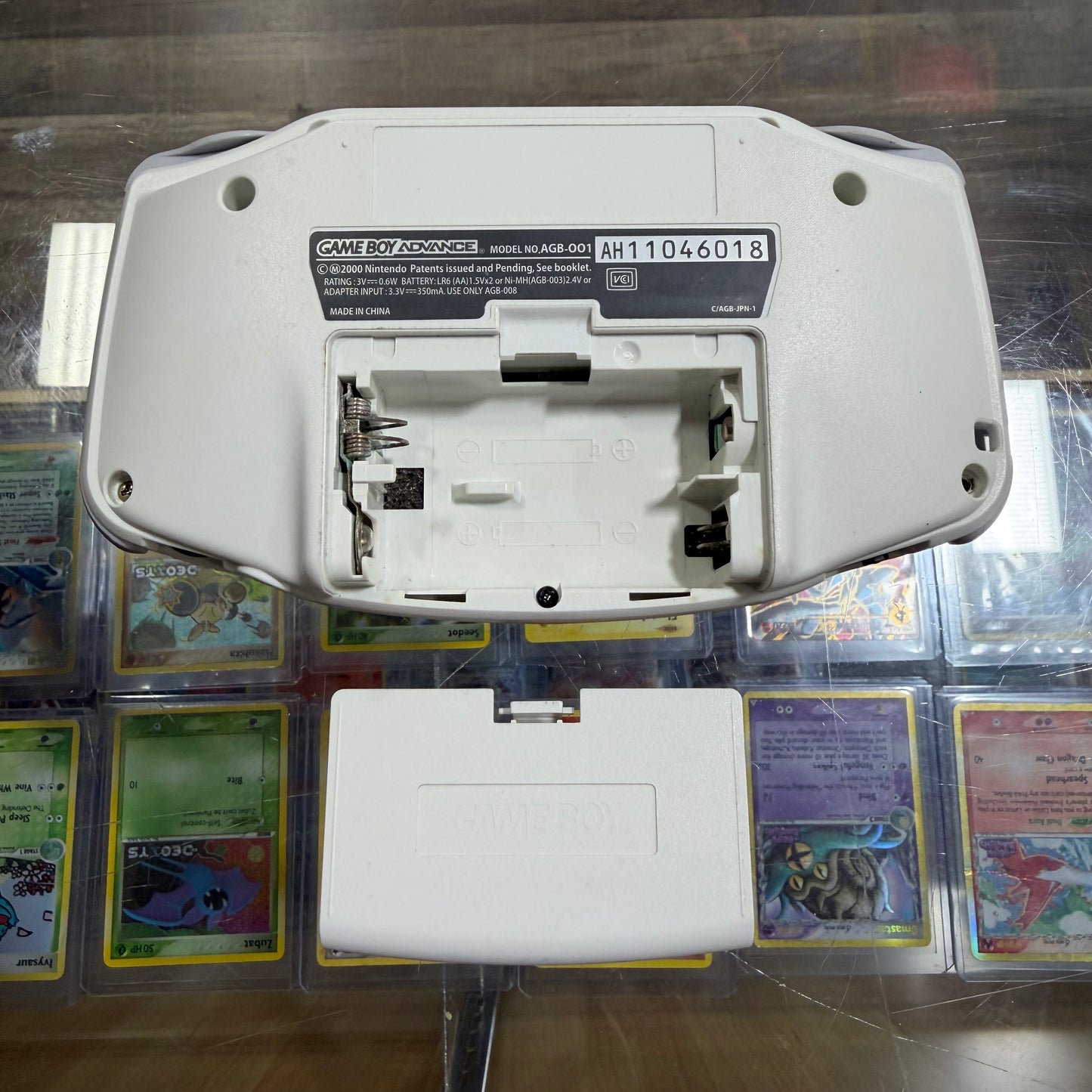 White Gameboy Advance System GameBoy Advance (6018)