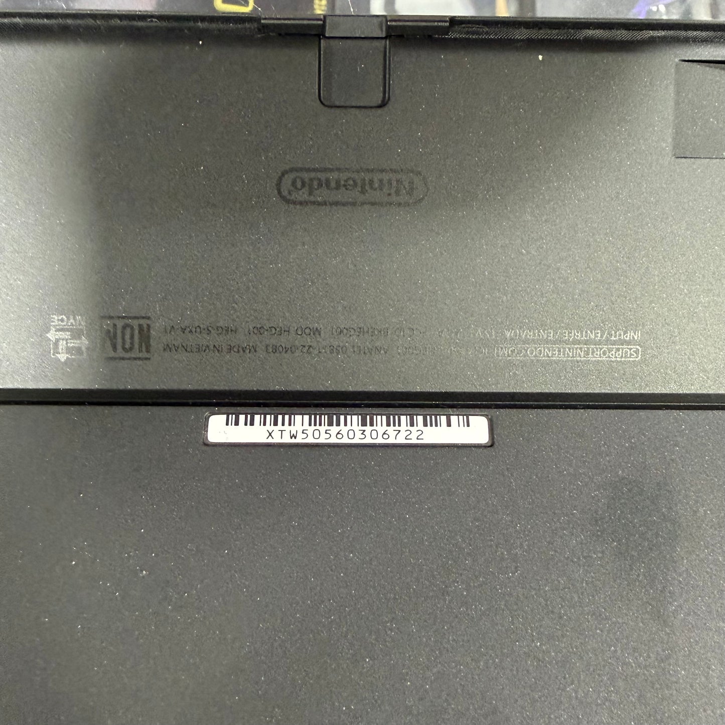 Nintendo Switch OLED With White Joy-Con Nintendo Switch System (6722)