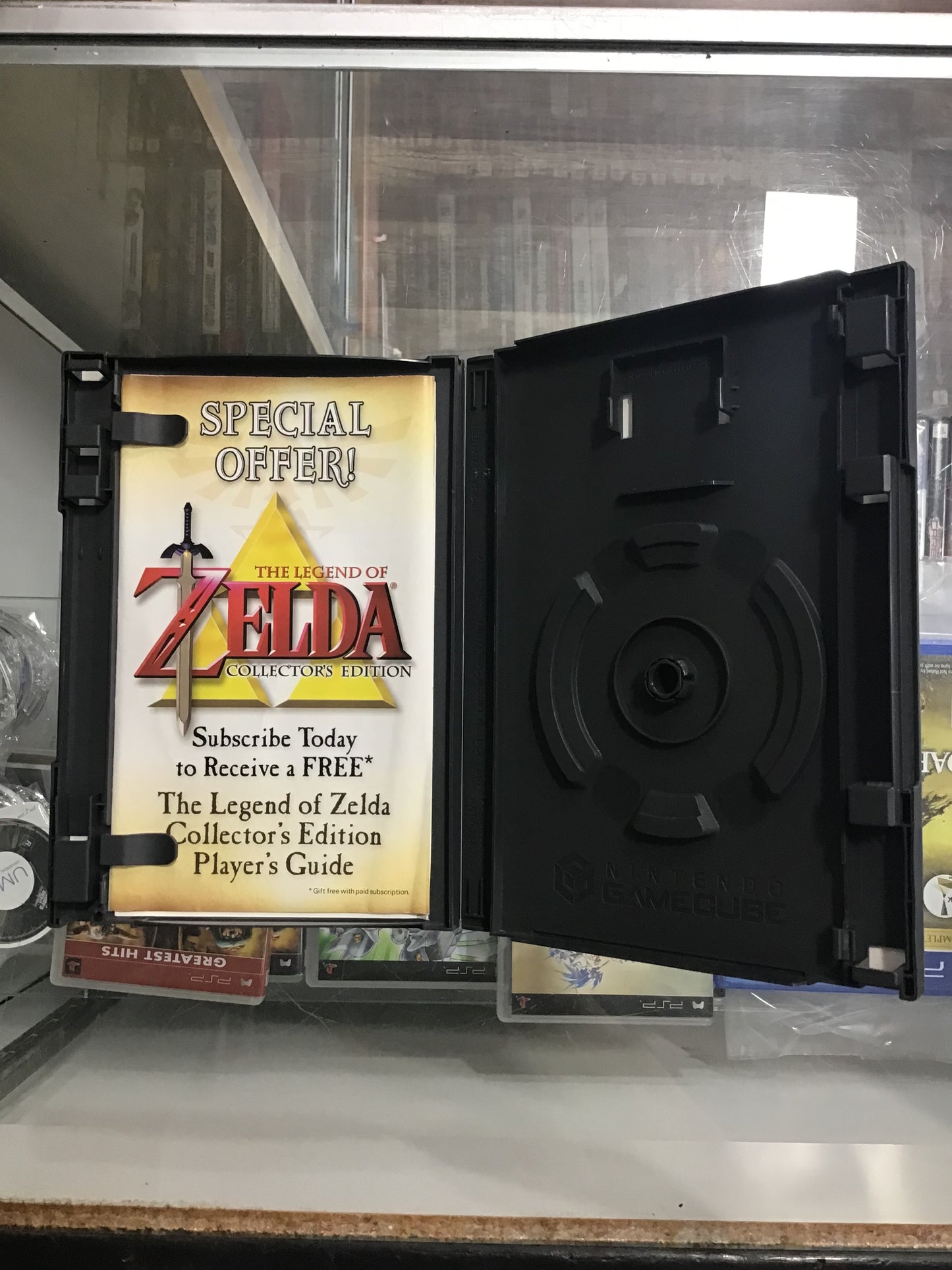 The Legend of Zelda Collector’s Edition Nintendo GameCube Case and Insert ONLY
