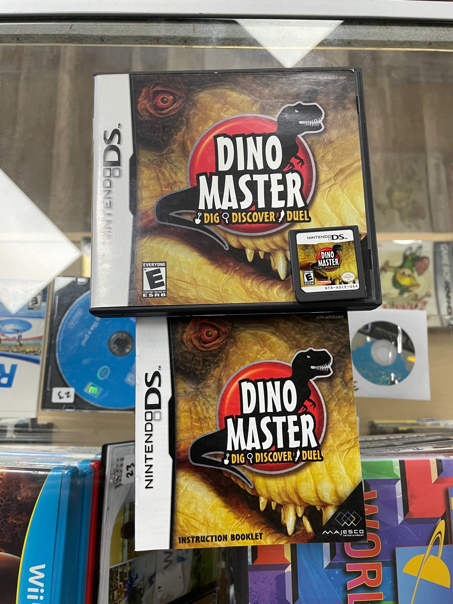 Dino Master Dig Discover Duel Nintendo DS