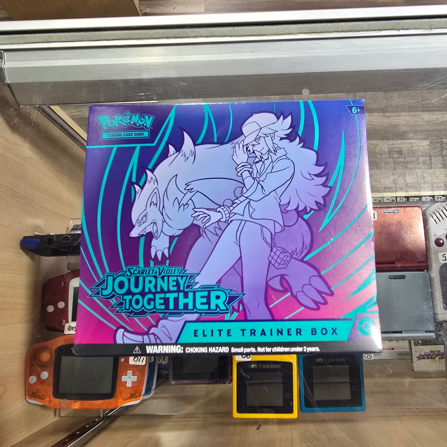 Journey Together Elite Trainer Box - SV09: Journey Together
