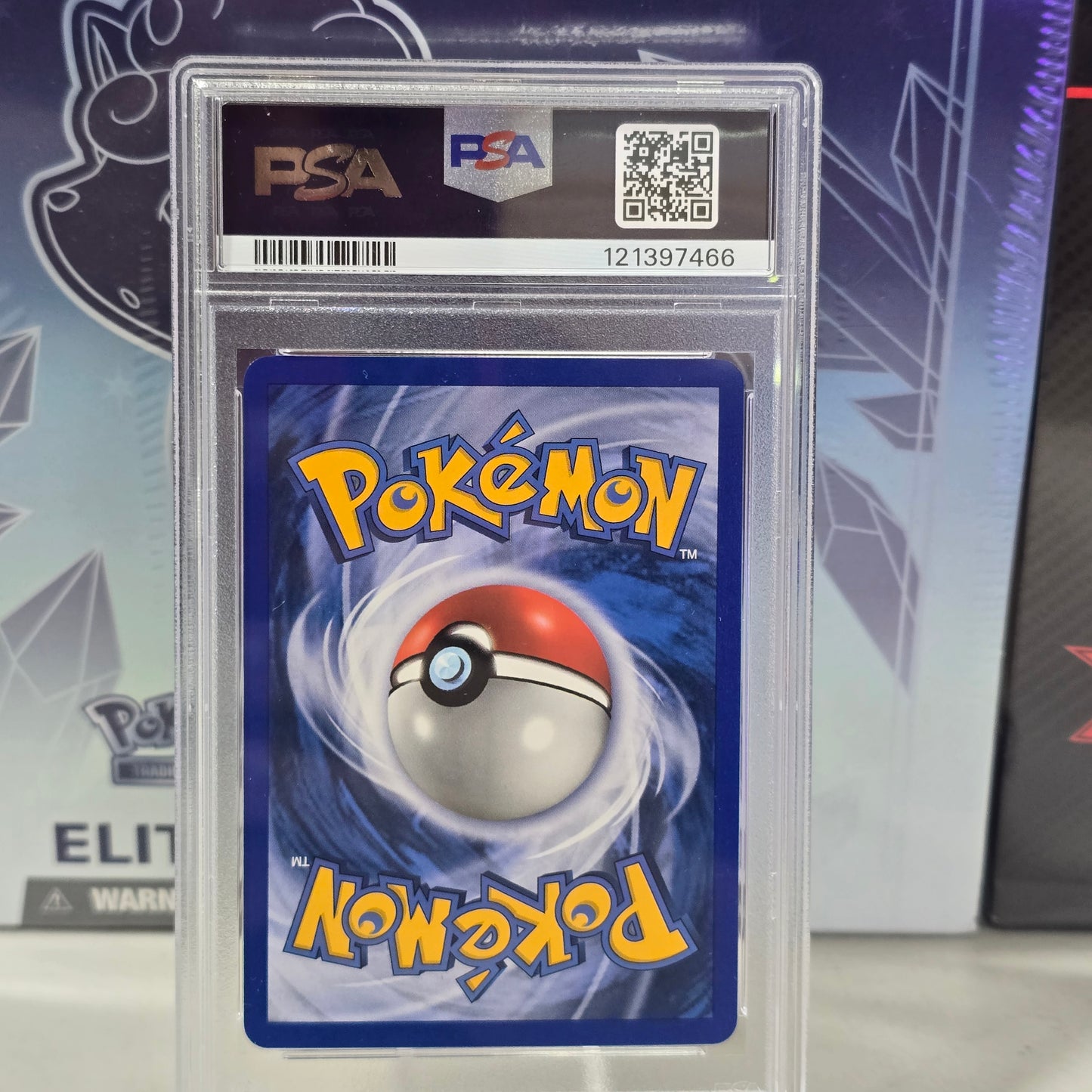 Dragonite ex - Dragon (PSA 8)