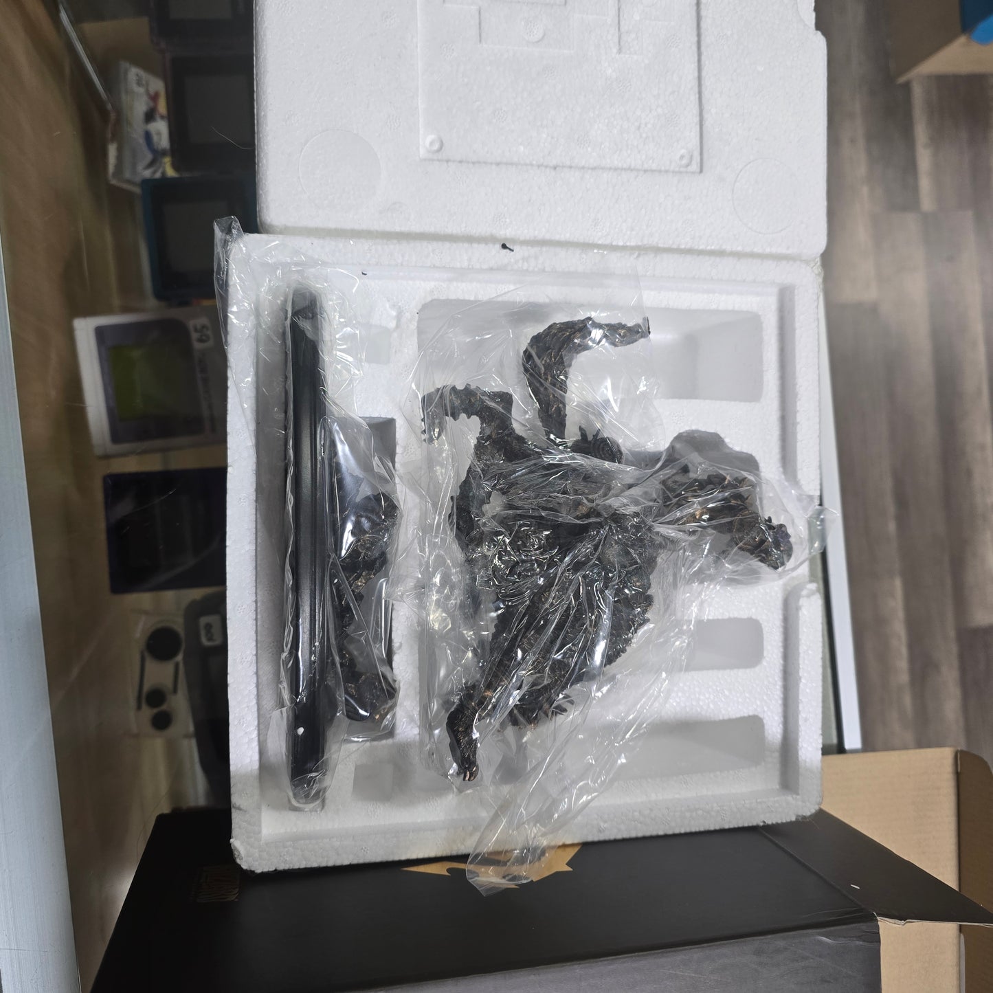 World of Warcraft 10 Year Anniversary Orc Statue (NEVER DISPLAYED) (LIKE NEW) (OPEN BOX)