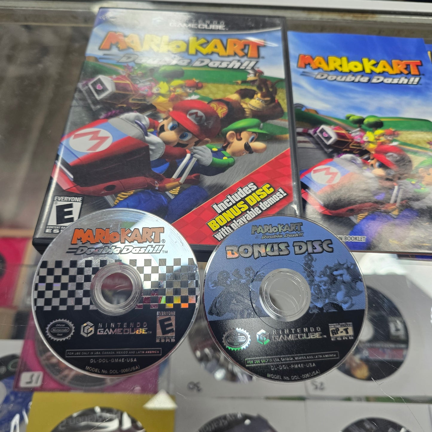 MarioKart Double Dash with Bonus Disc CIB Nintendo Gamecube