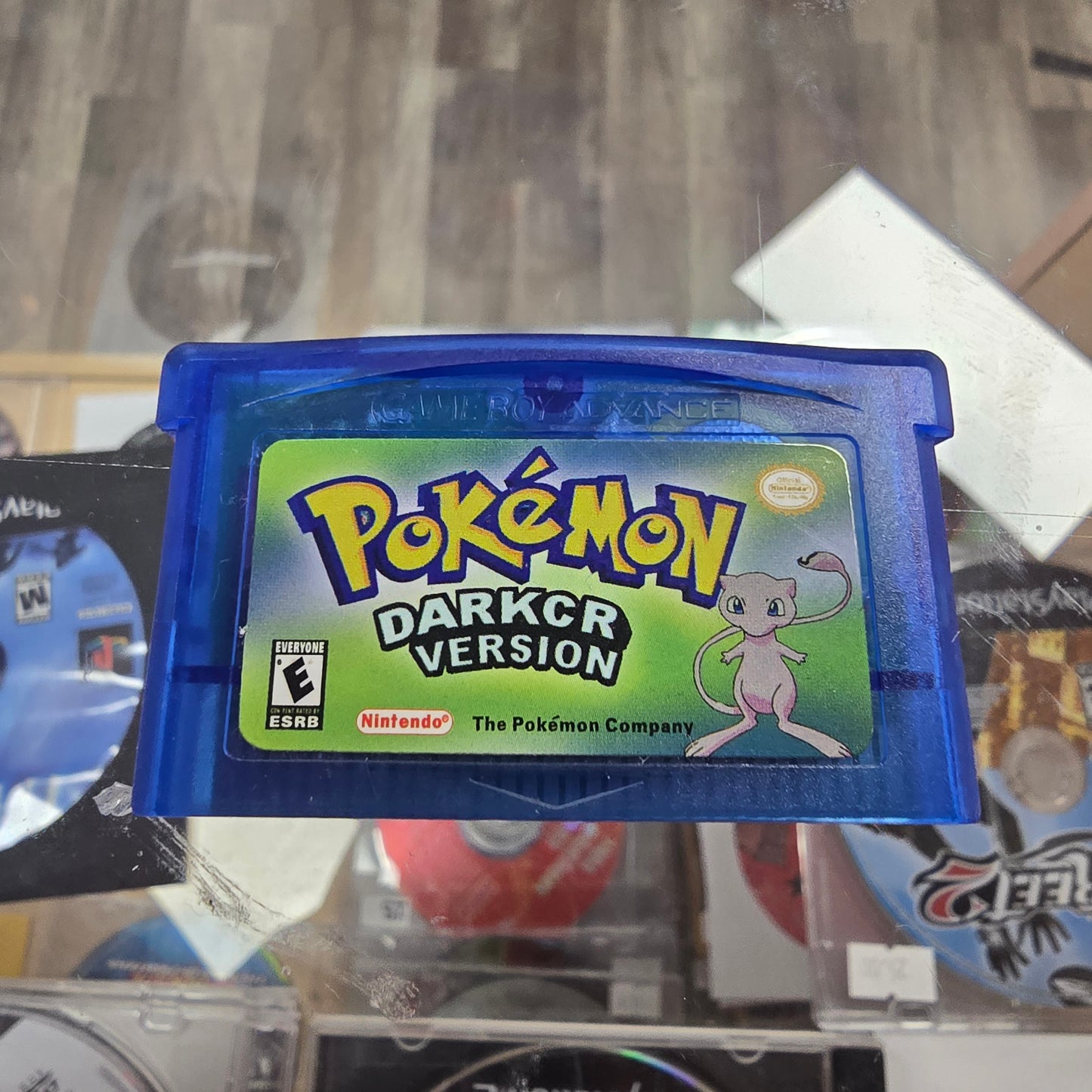 Pokemon Darkcr Version (FAKE CUSTOM ROM GAME) Nintendo Gameboy Advance
