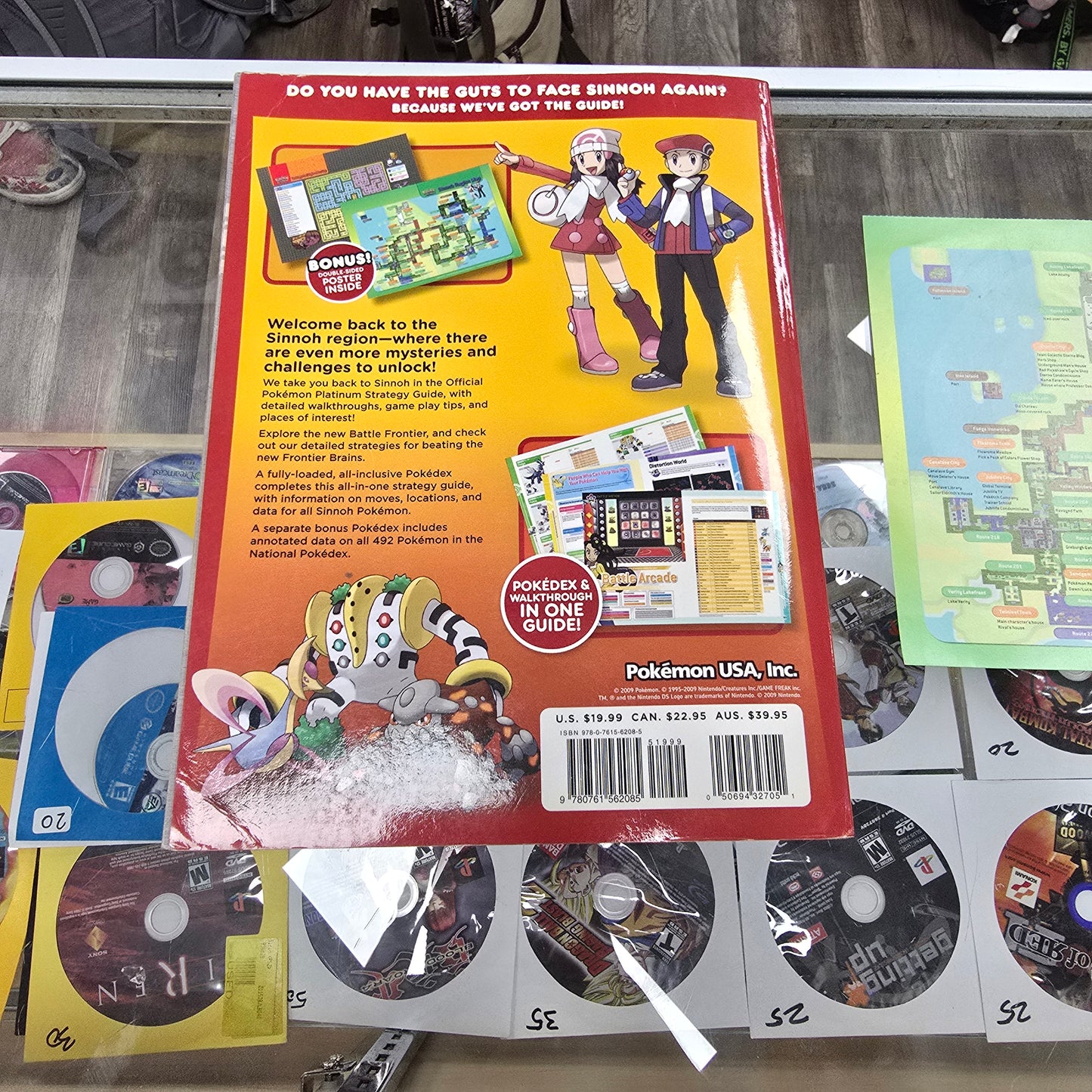 Pokemon: Platinum Version - The Official Strategy Guide Book With Mini Poster