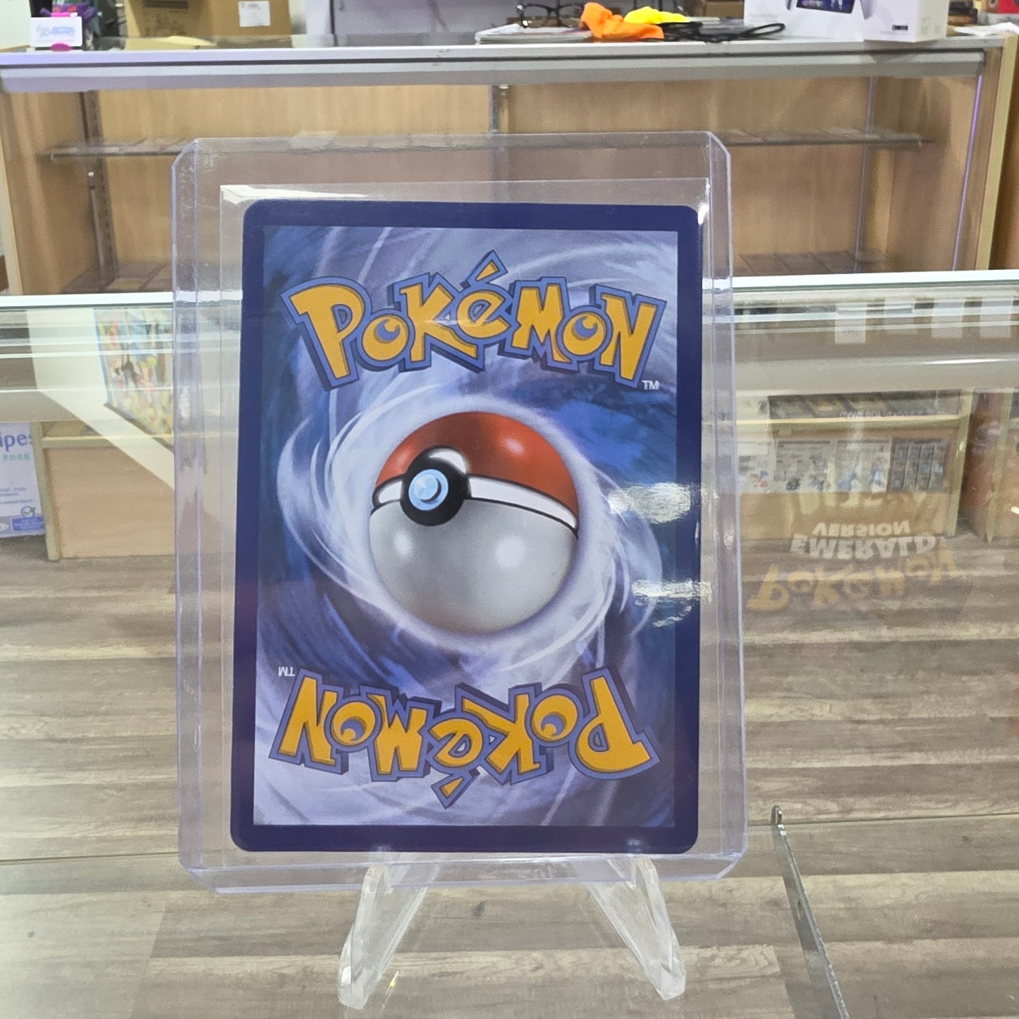 (NM) Glaceon V (Alternate Full Art) - SWSH07: Evolving Skies