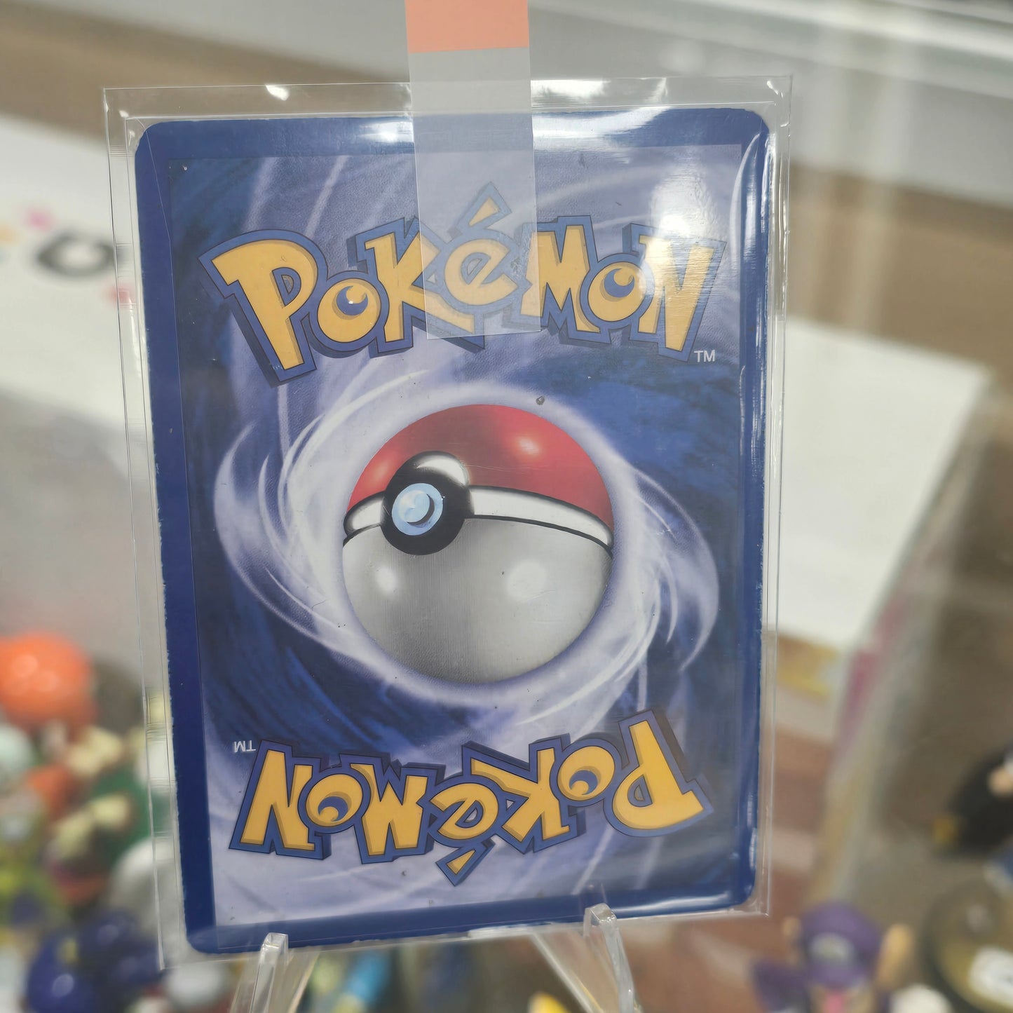 Dark Charizard (4) - Team Rocket Holofoil (HP)