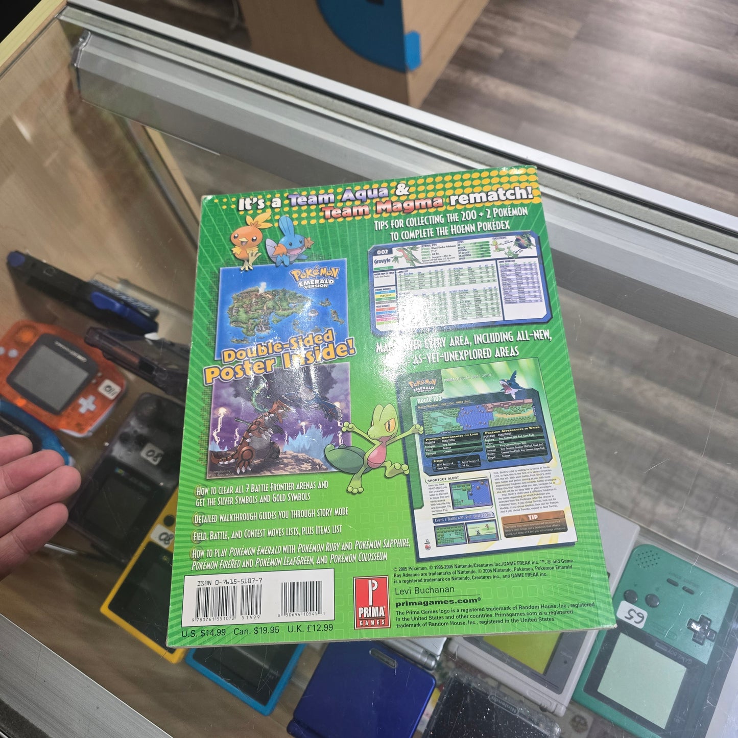 Prima Official Game Guide Nintendo GBA Pokemon Emerald Version No Poster