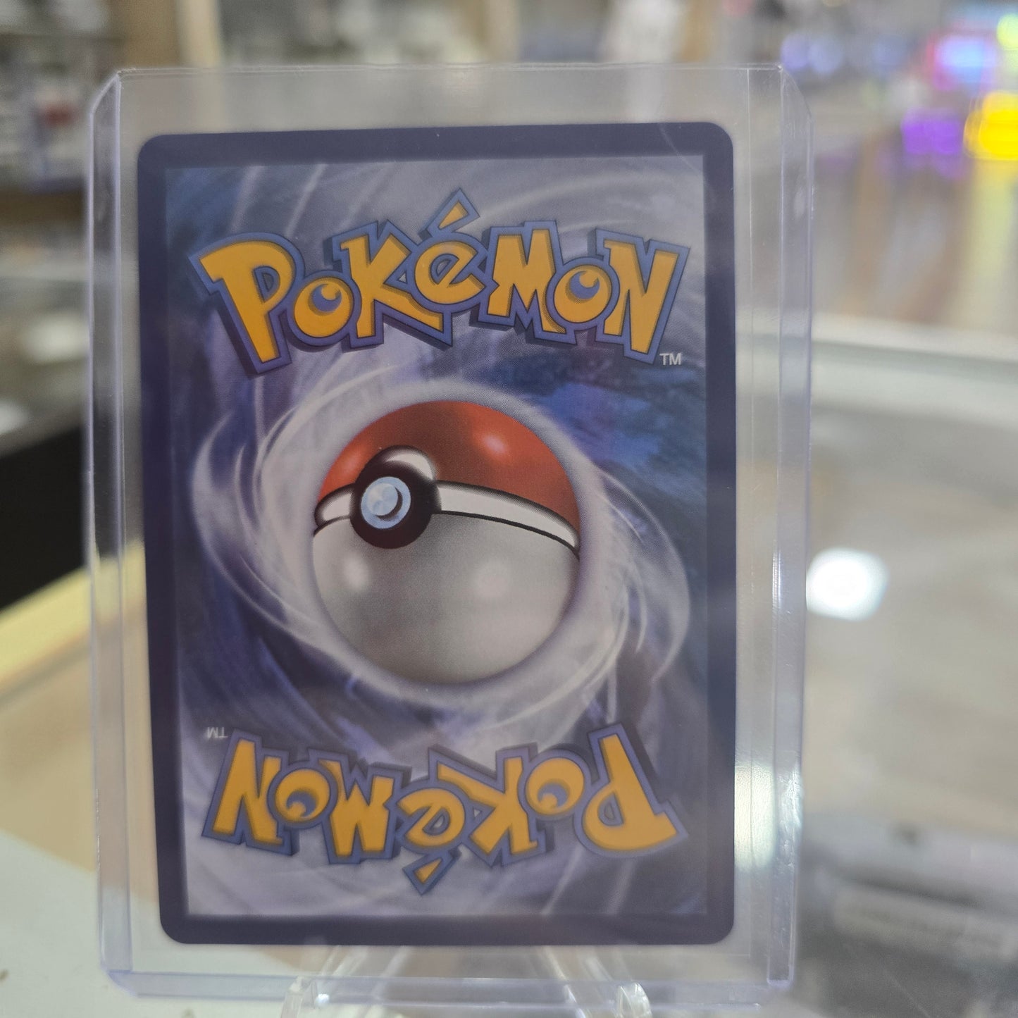 Umbreon V - SWSH09: Brilliant Stars Trainer Gallery (NM)