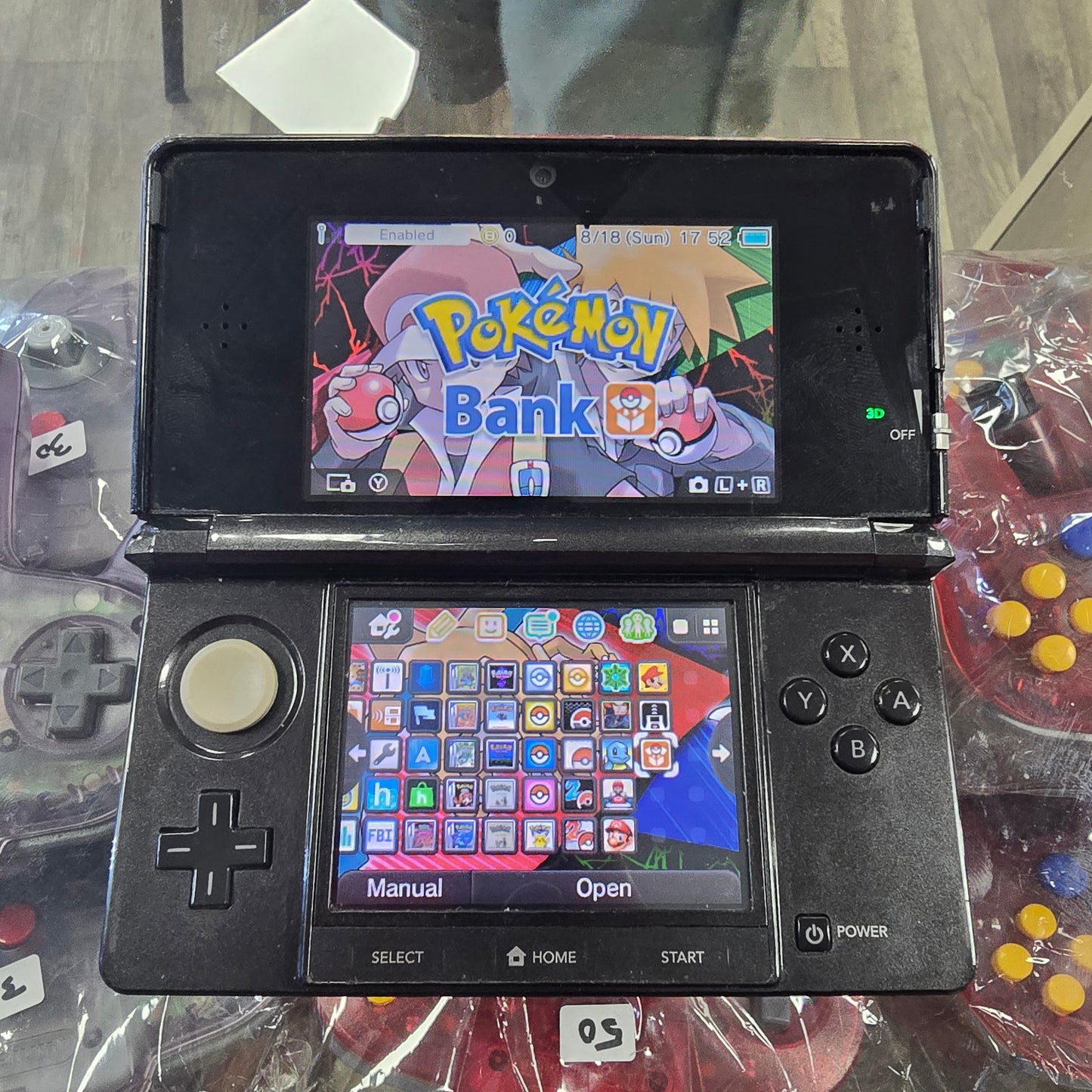 Nintendo 3DS SYSTEM with Digital Games (Has Pokemon Bank)