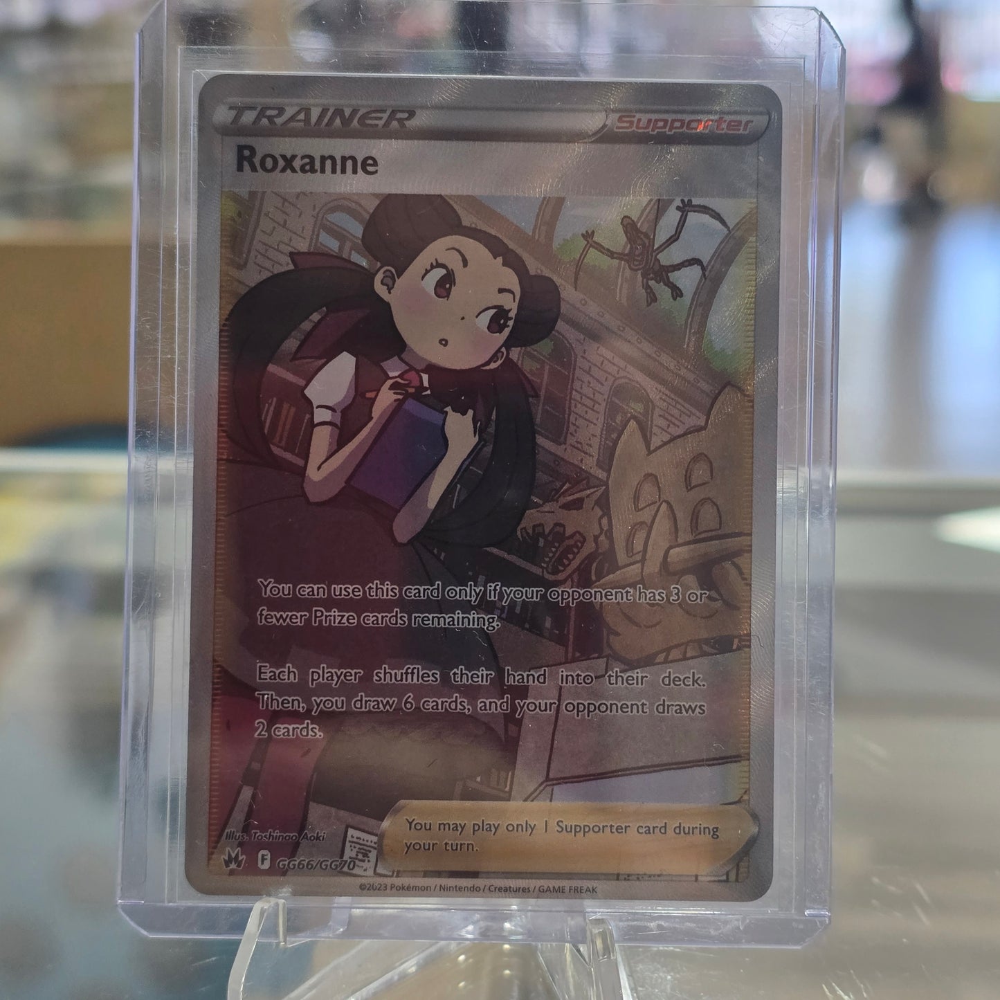 Roxanne - Crown Zenith: Galarian Gallery (NM)