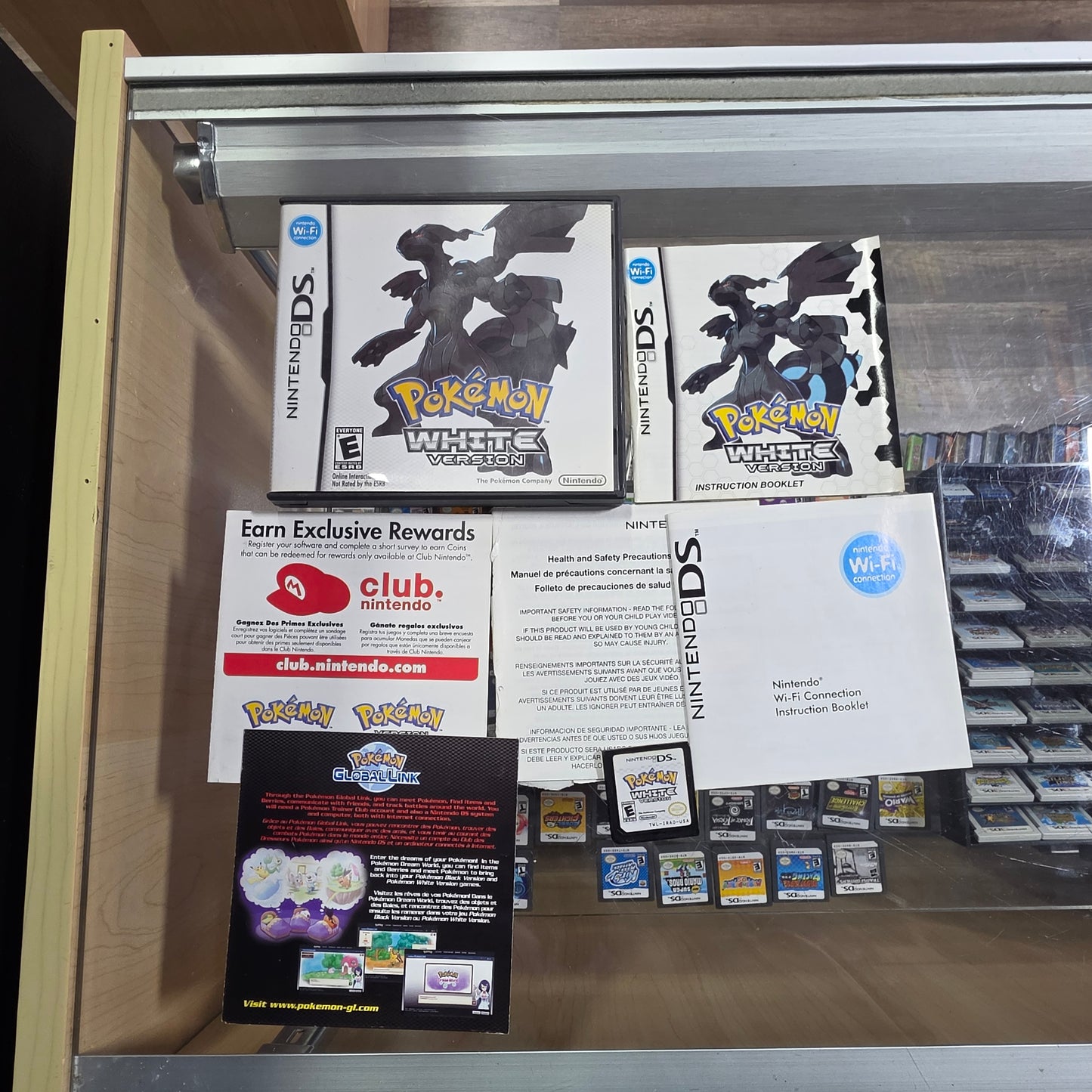 Pokemon White (Authentic) Nintendo DS