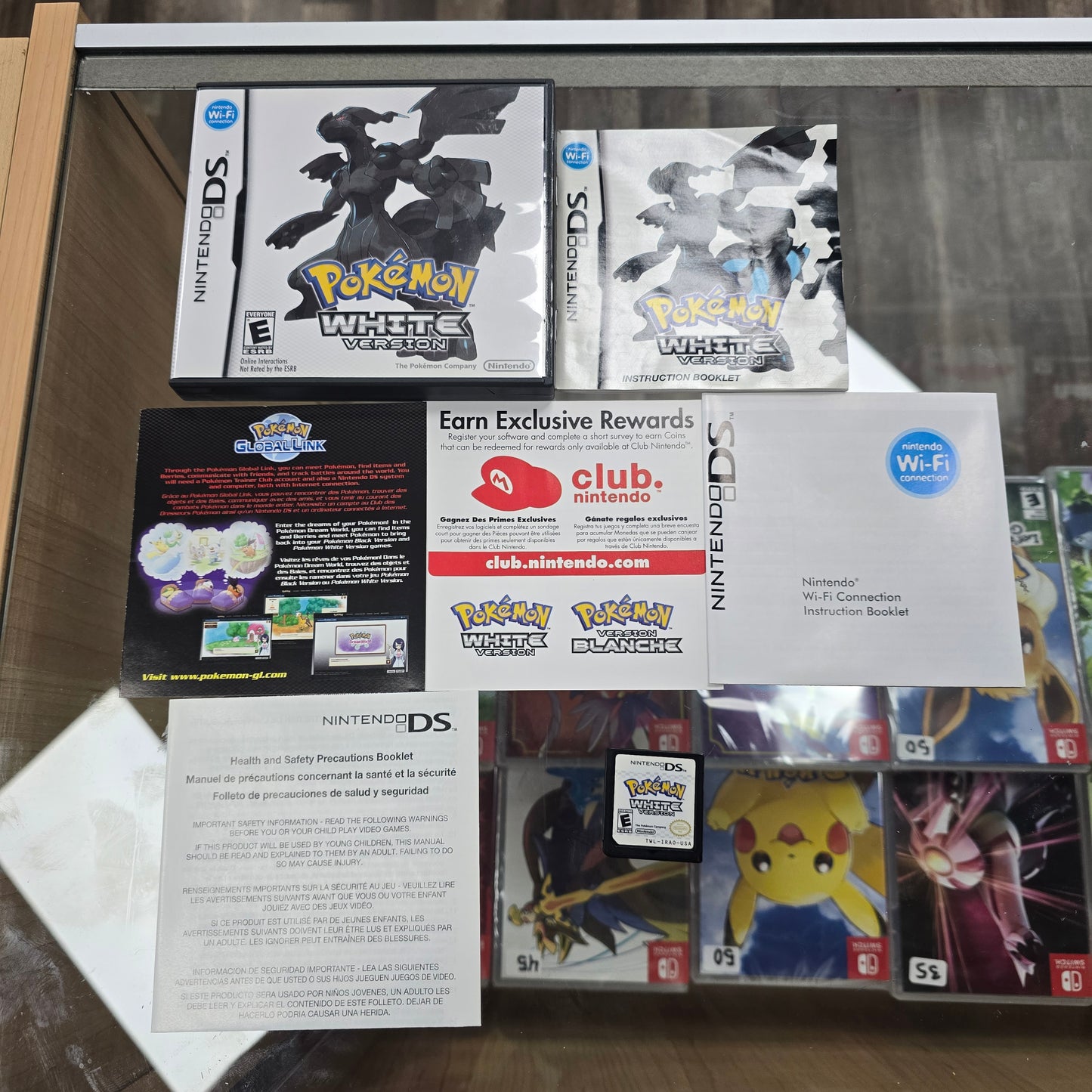 Pokémon White CIB Nintendo DS