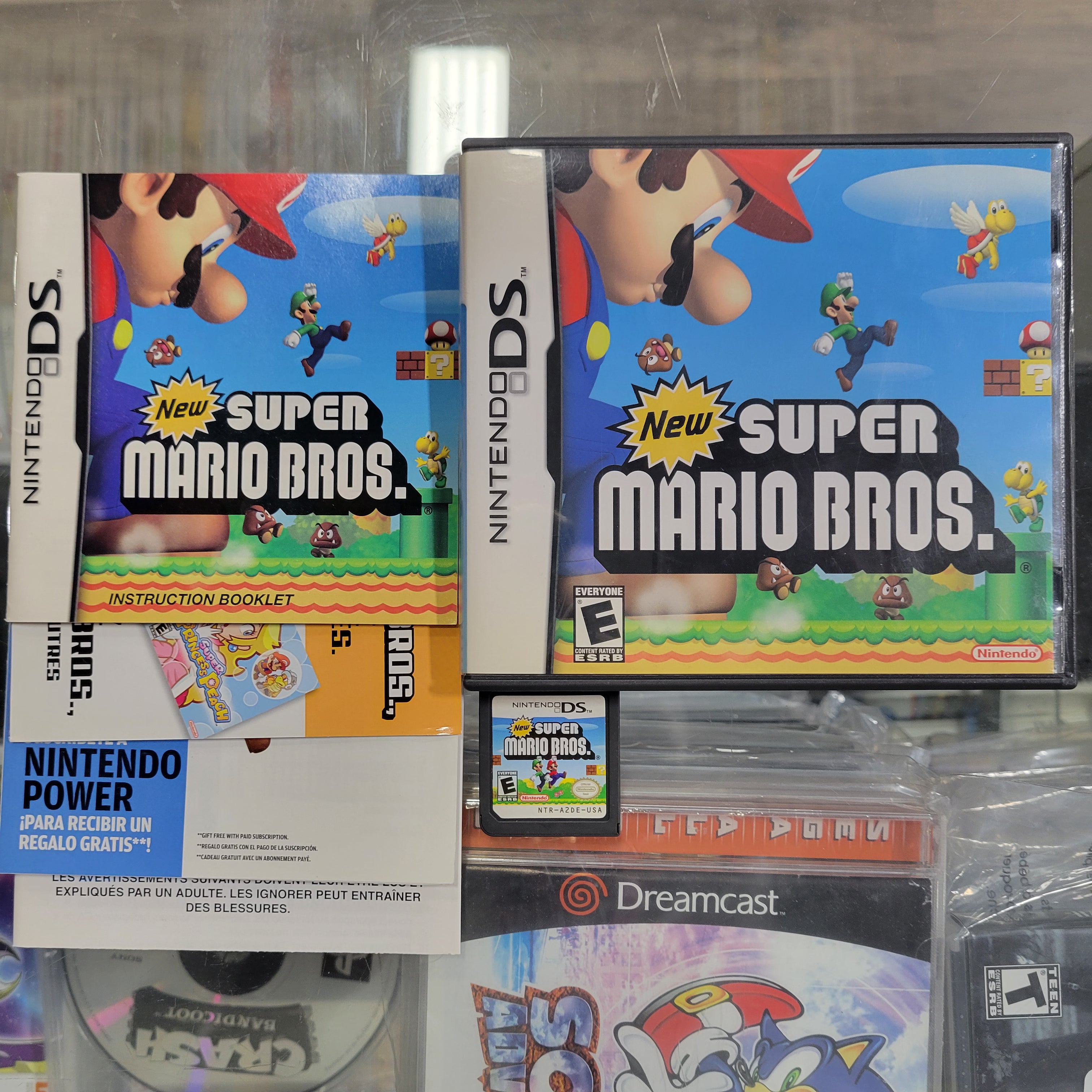 New Super Mario Bros Nintendo DS Buttondelight New Super Mario Bros Nintendo DS Buttondelight