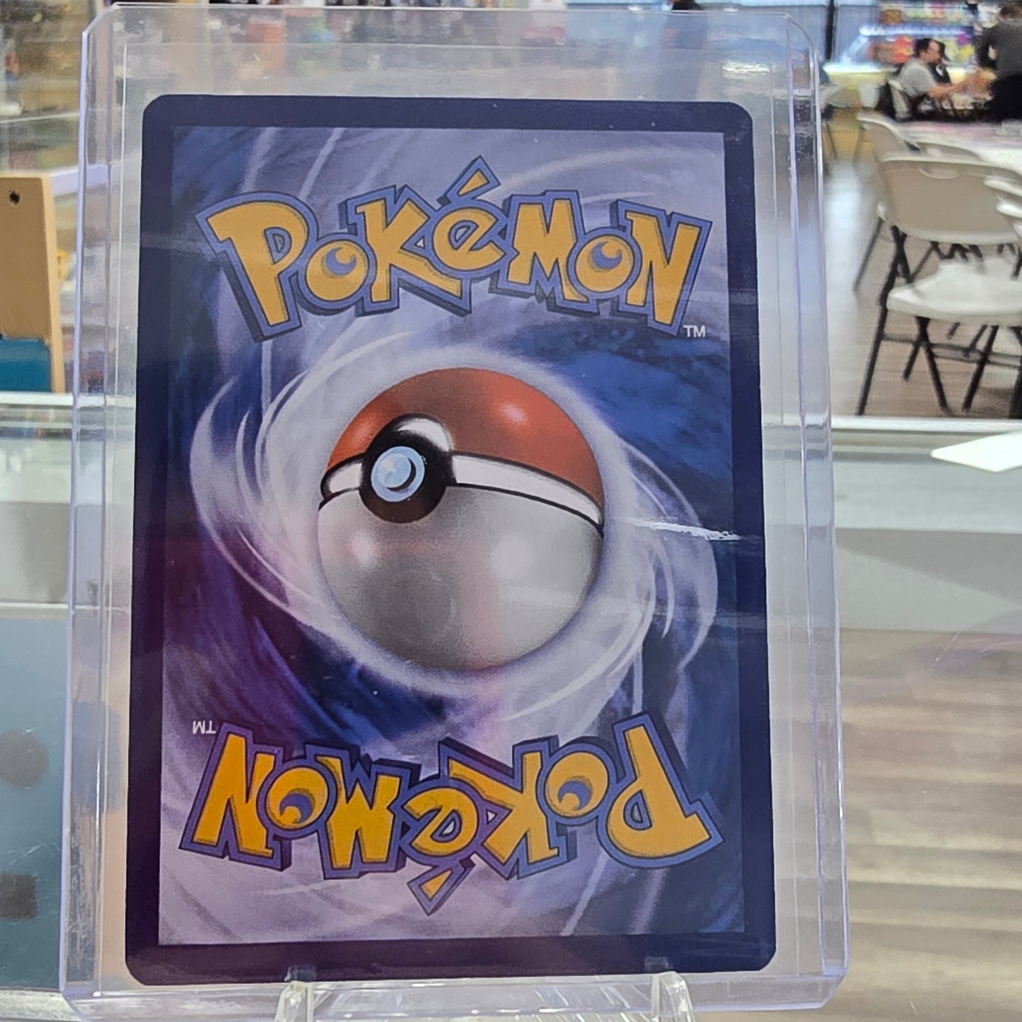 Pidgey - 207/197 - SV03: Obsidian Flames (NM)