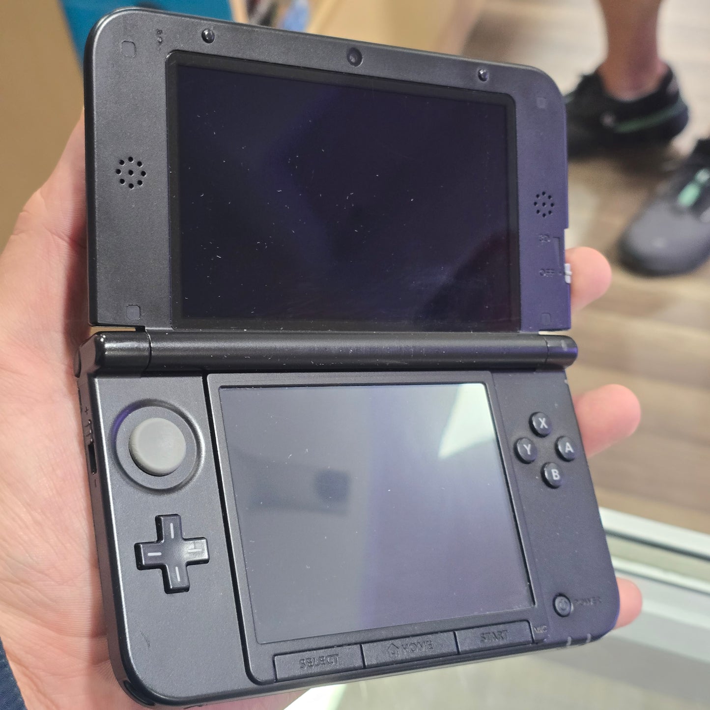Nintendo 3DS XL Black Handheld System with Charger