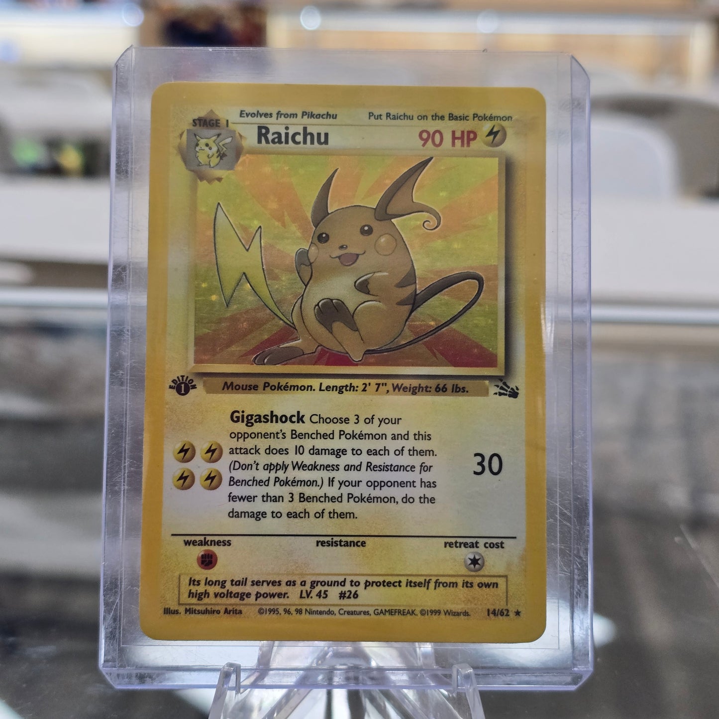 Raichu (14) - Fossil (1st) (MP) (Has Crease)