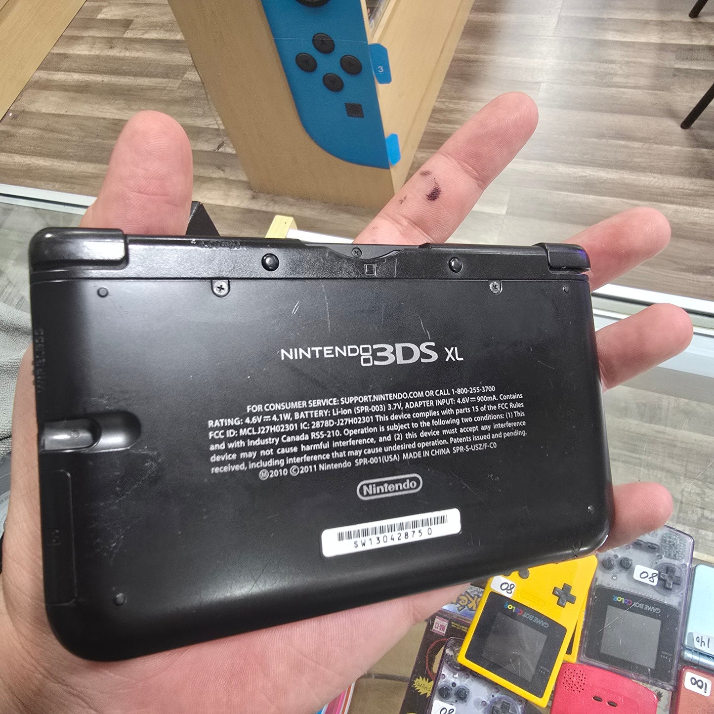 Nintendo 3DS XL Black Handheld System with Charger