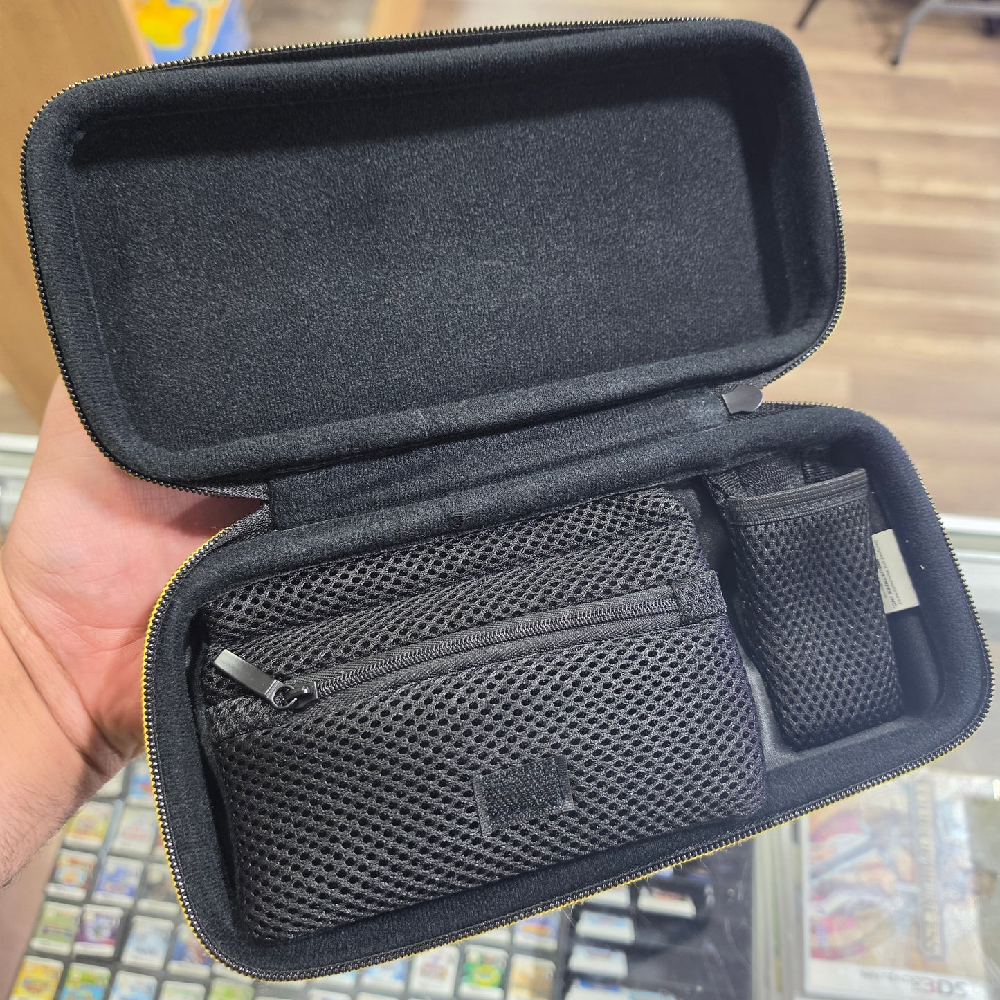 Zelda Leather Case for Nintendo Switch (WORN)