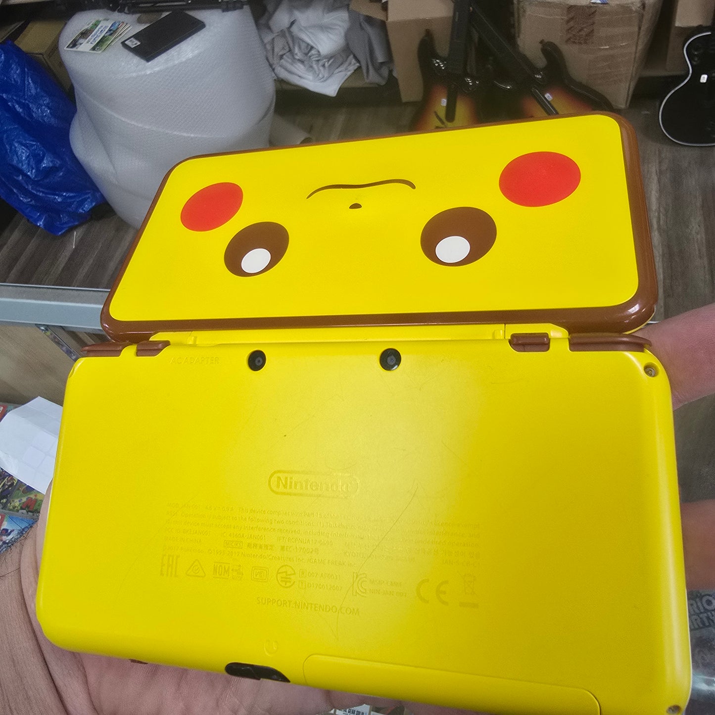 New Nintendo 2DS XL Pikachu Edition Nintendo 3DS Handheld System with Charger