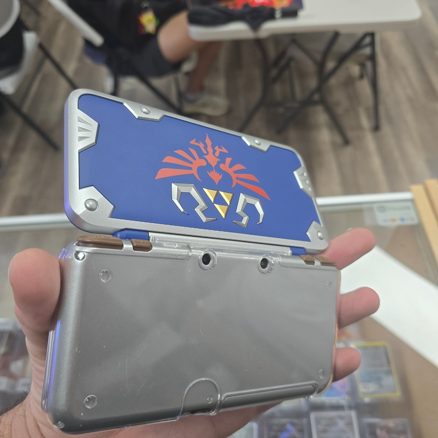 New Nintendo 2DS XL Hylian Shield Edition (Very Clean) Nintendo 3DS Handheld System with Charger