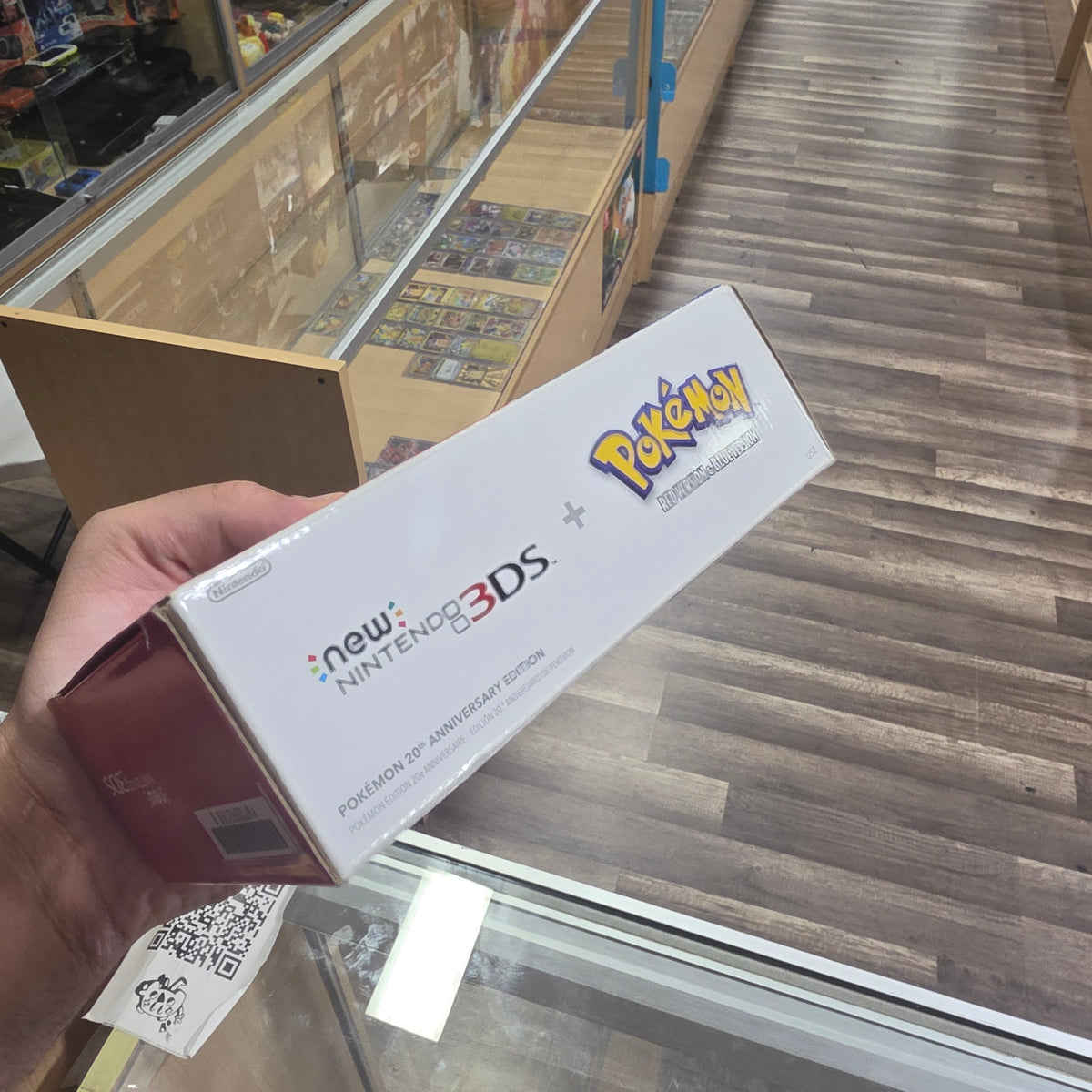 New Nintendo 3DS Pokemon 20th Anniversary Edition Nintendo 3DS (DUAL IPS) (CLEAN)