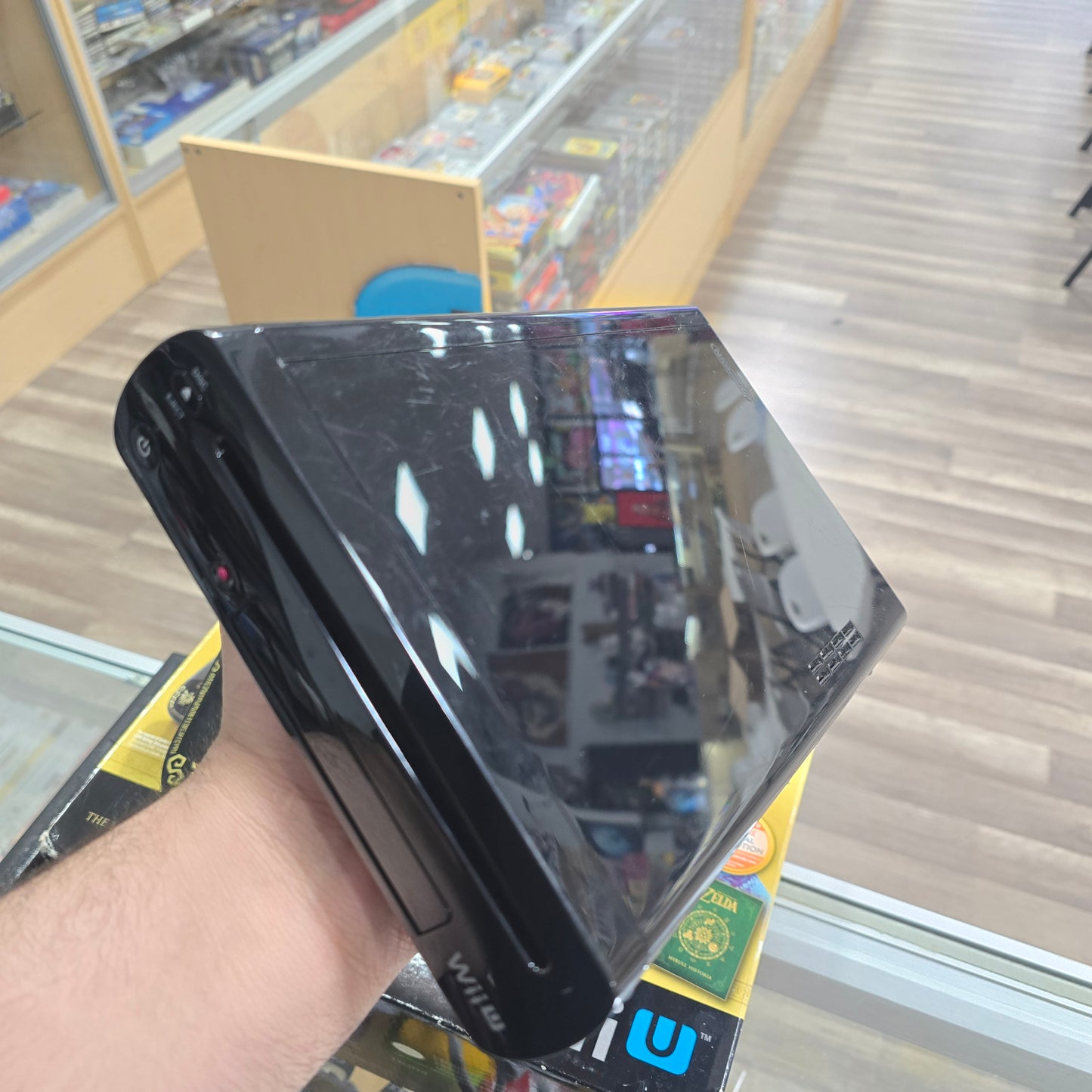 Wii U Console Deluxe: Zelda Wind Waker Edition