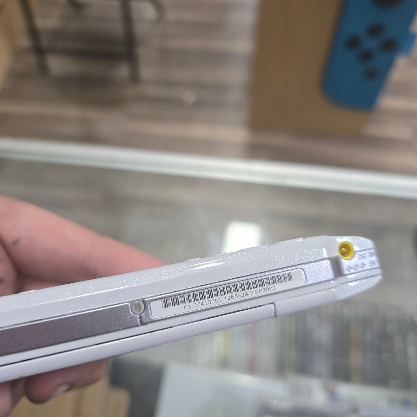 PSP 3000 Pearl White JPN SYSTEM (Region Free)