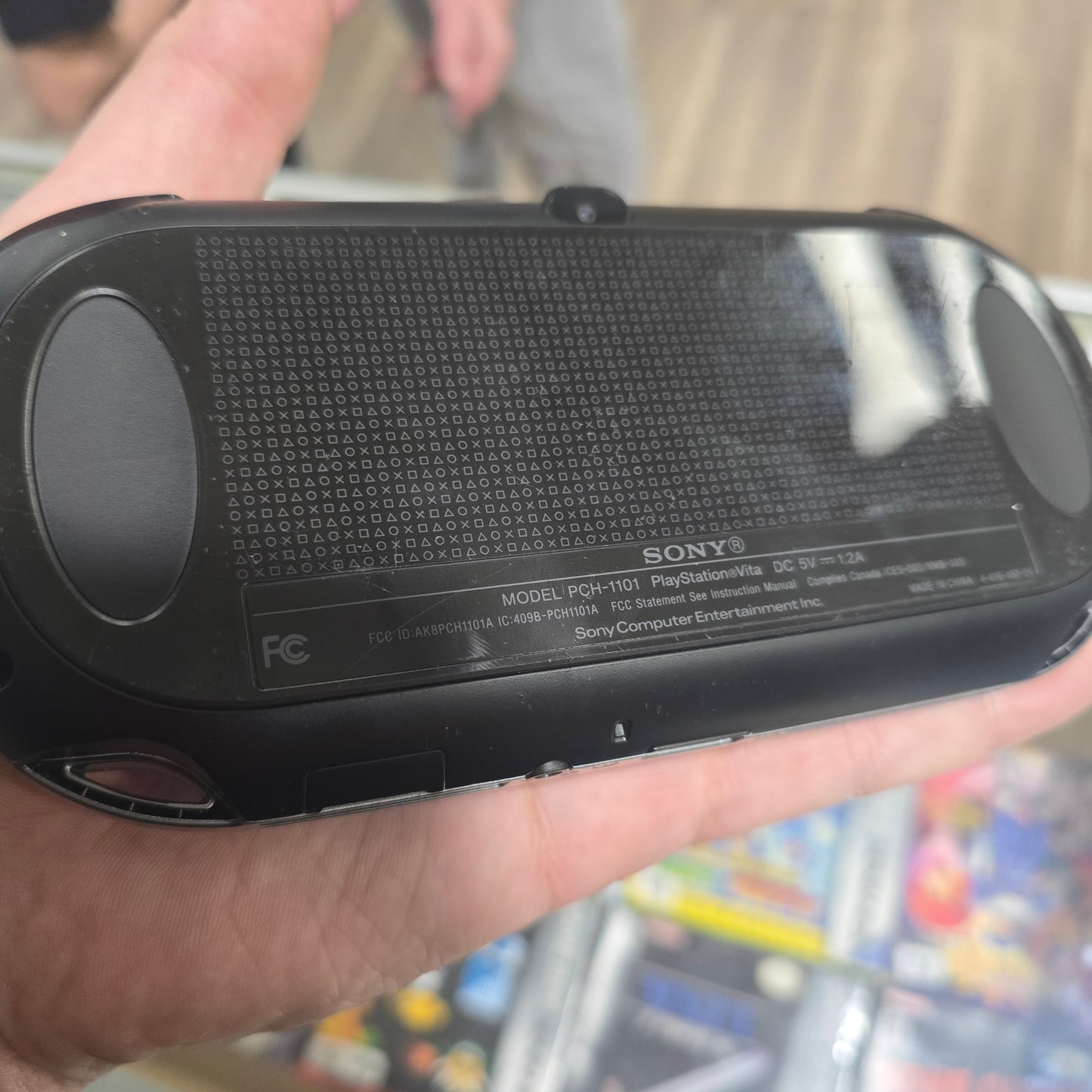 Playstation Vita Handheld System 1000 Model with 4GB Micro SD Card