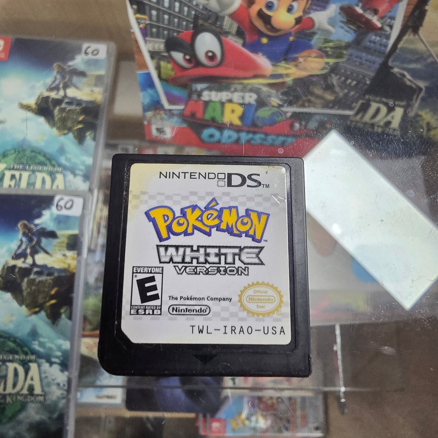 Pokémon White (Authentic) Nintendo DS