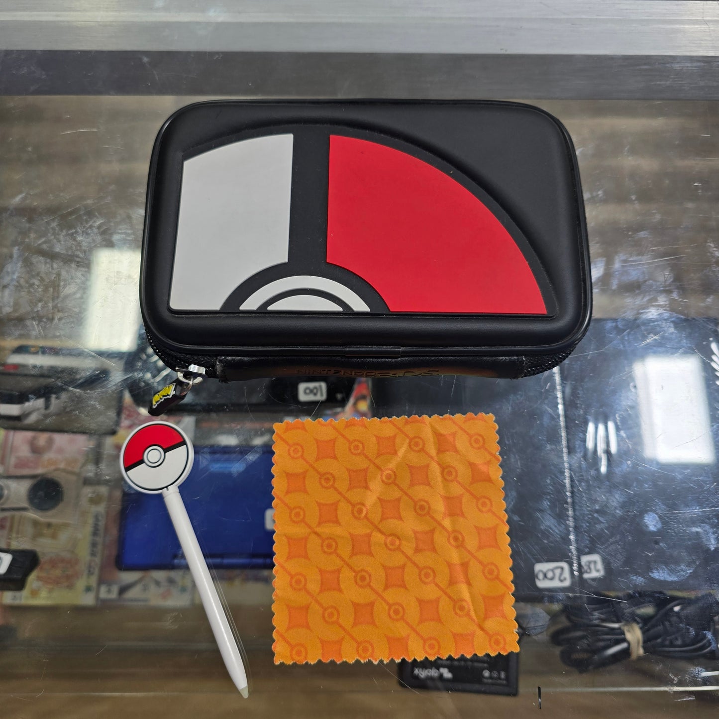 Pokémon Nintendo 3DS Handheld Carrying Case with Stylus
