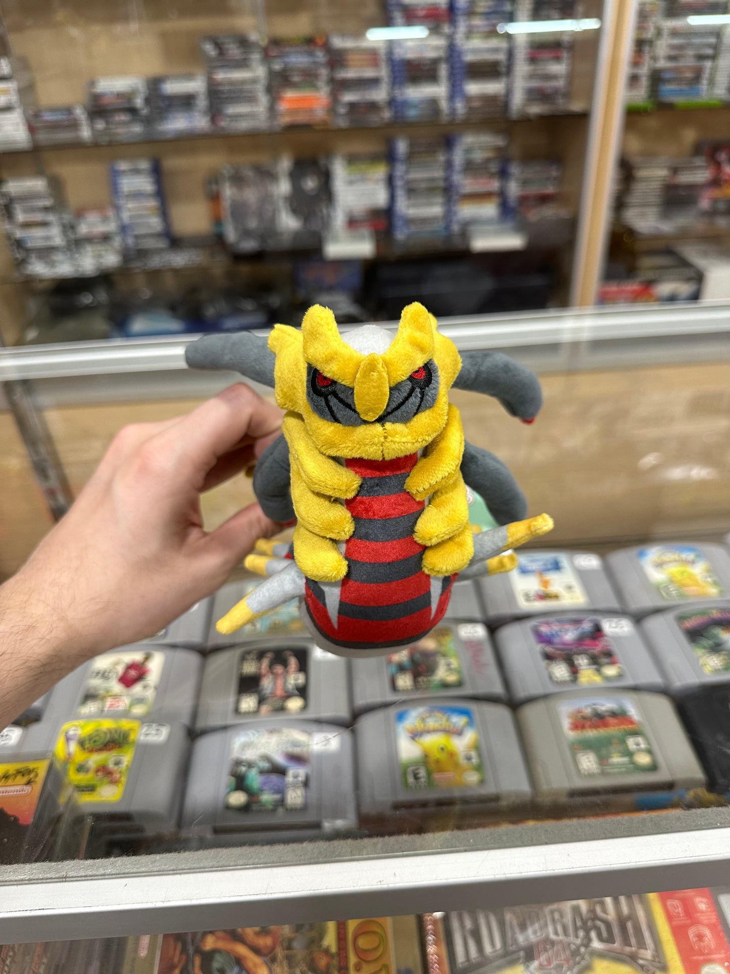 Giratina Pokémon Center Exclusive Pokemon Fit Plush Authentic