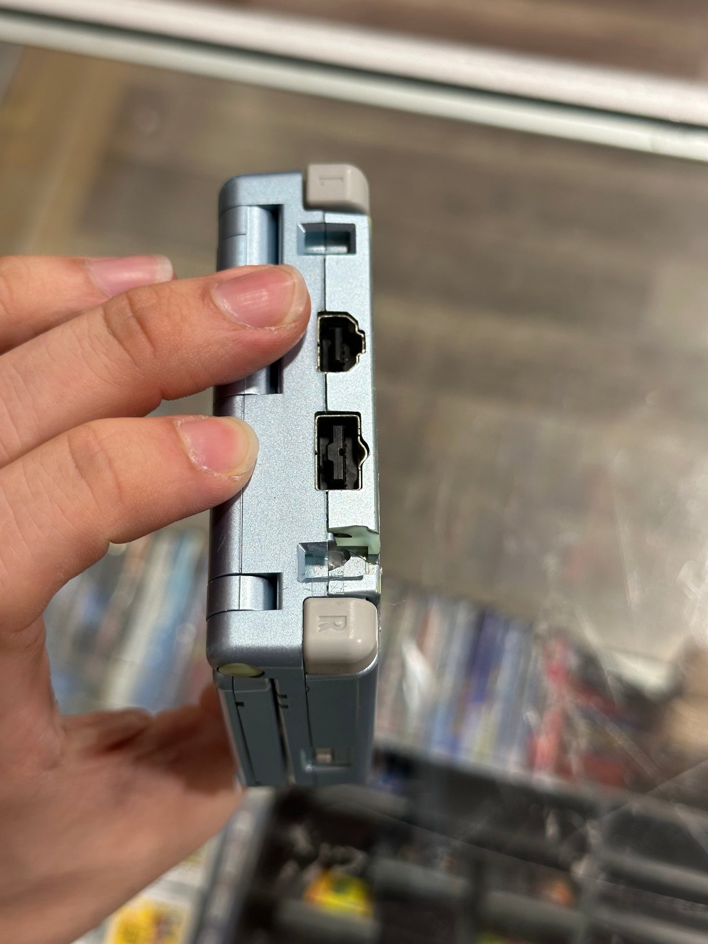 Gameboy Advance SP AGS 101 Pearl Blue - Shell Damage