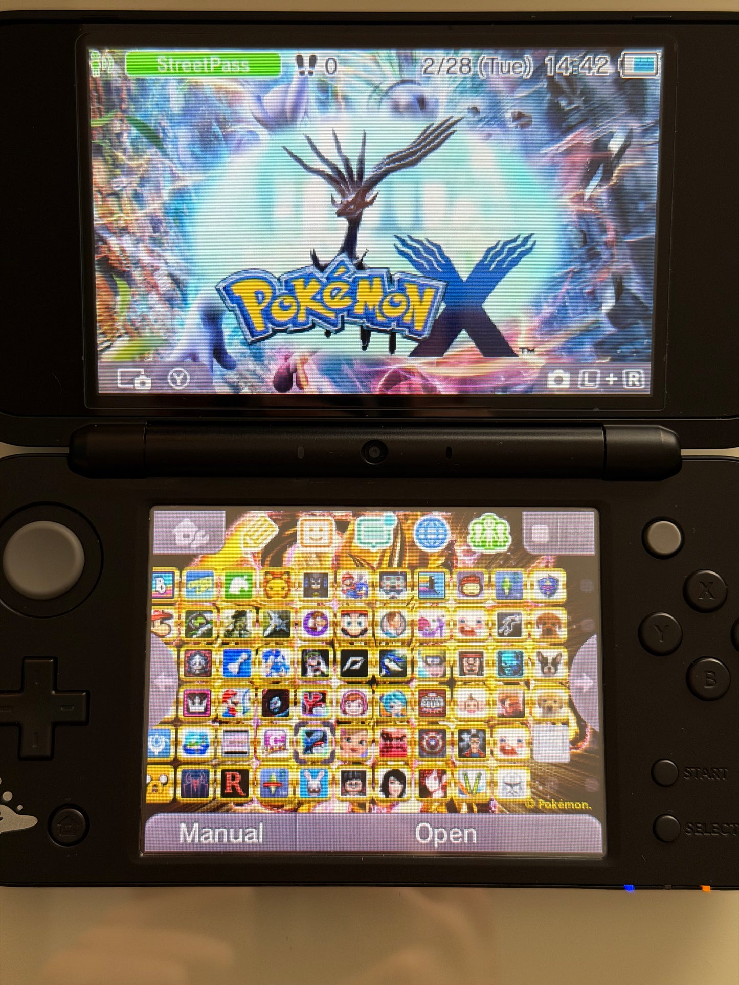 New Nintendo 2DS LL Dragon Quest Liquid Metal Slime Edition JP Nintendo 3DS 250 GB Digital Games